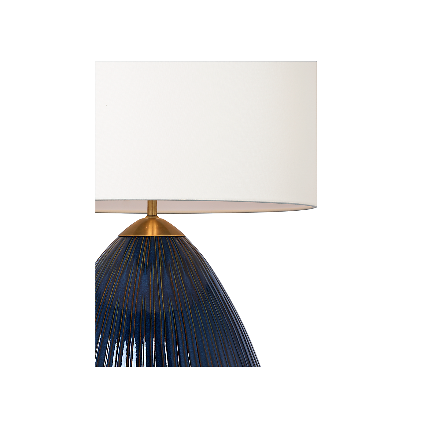 Visual Comfort Vesse 28" Table Lamp