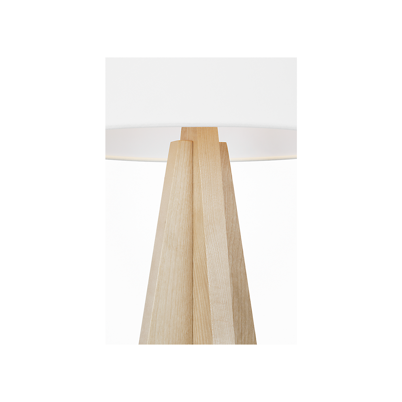 Visual Comfort Crue 34" Table Lamp