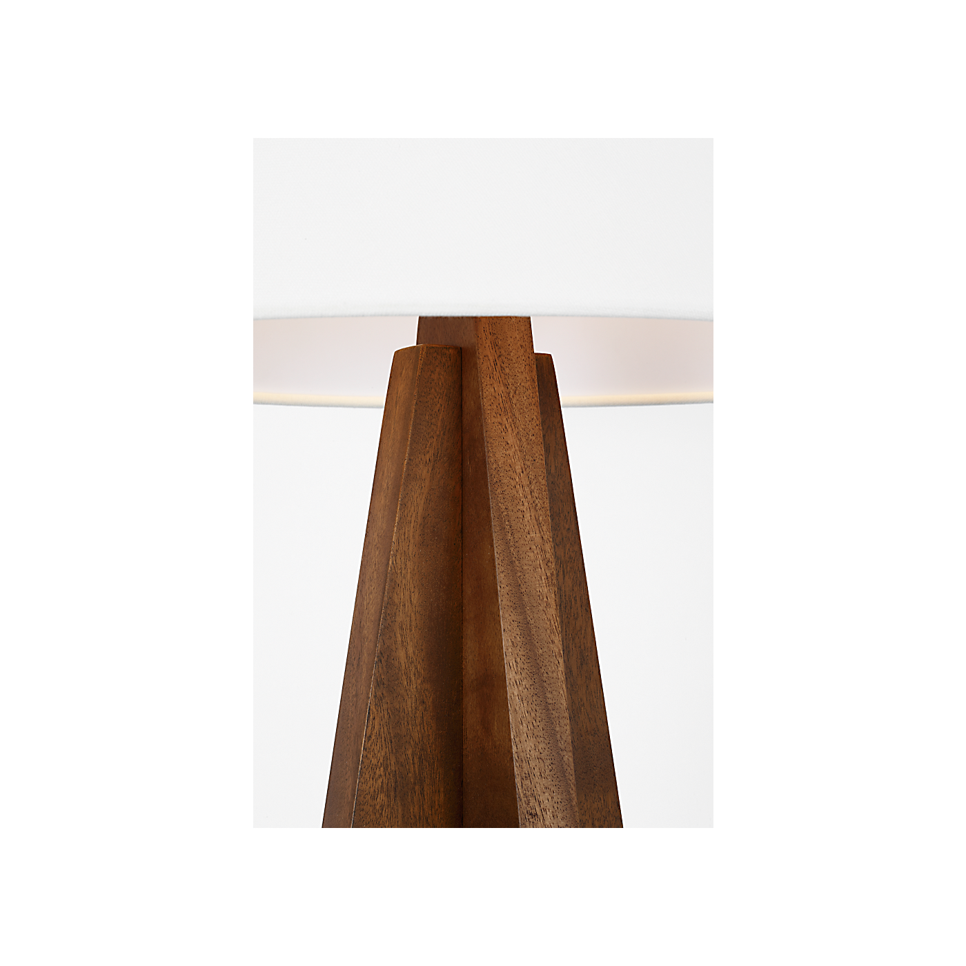 Visual Comfort Crue 34" Table Lamp