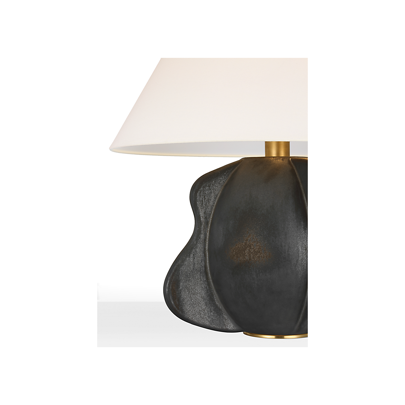 Visual Comfort Delmar 22" Table Lamp