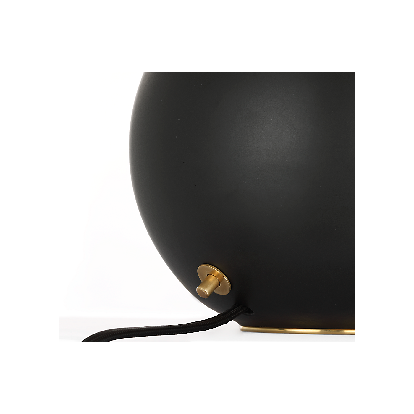 Visual Comfort Lindo 14" Table Lamp