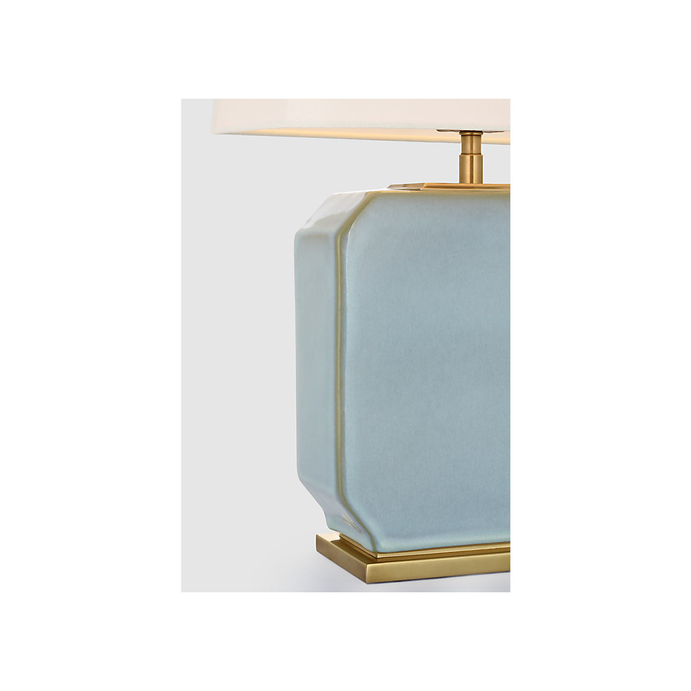 Visual Comfort Monique 20" Table Lamp