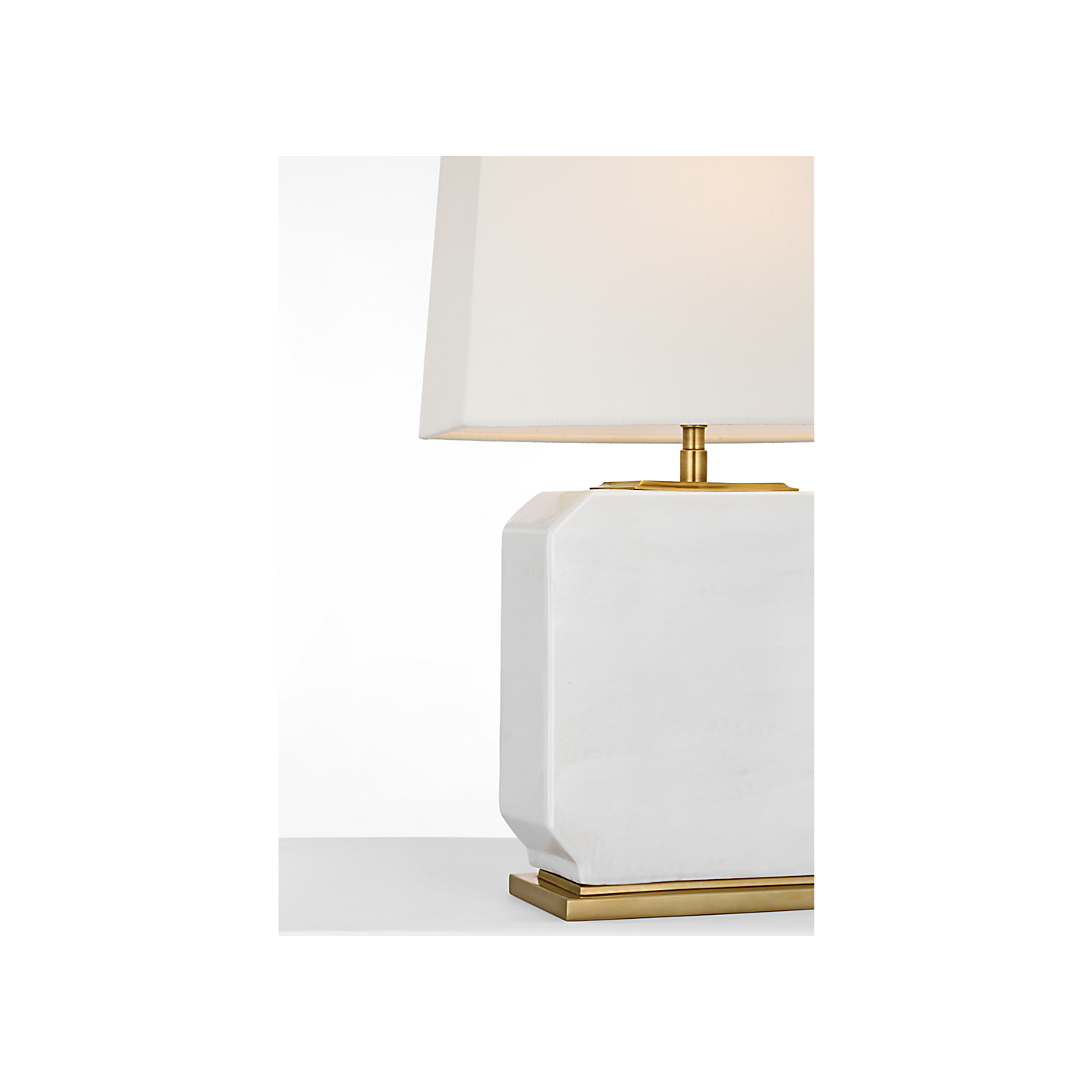 Visual Comfort Monique 20" Table Lamp