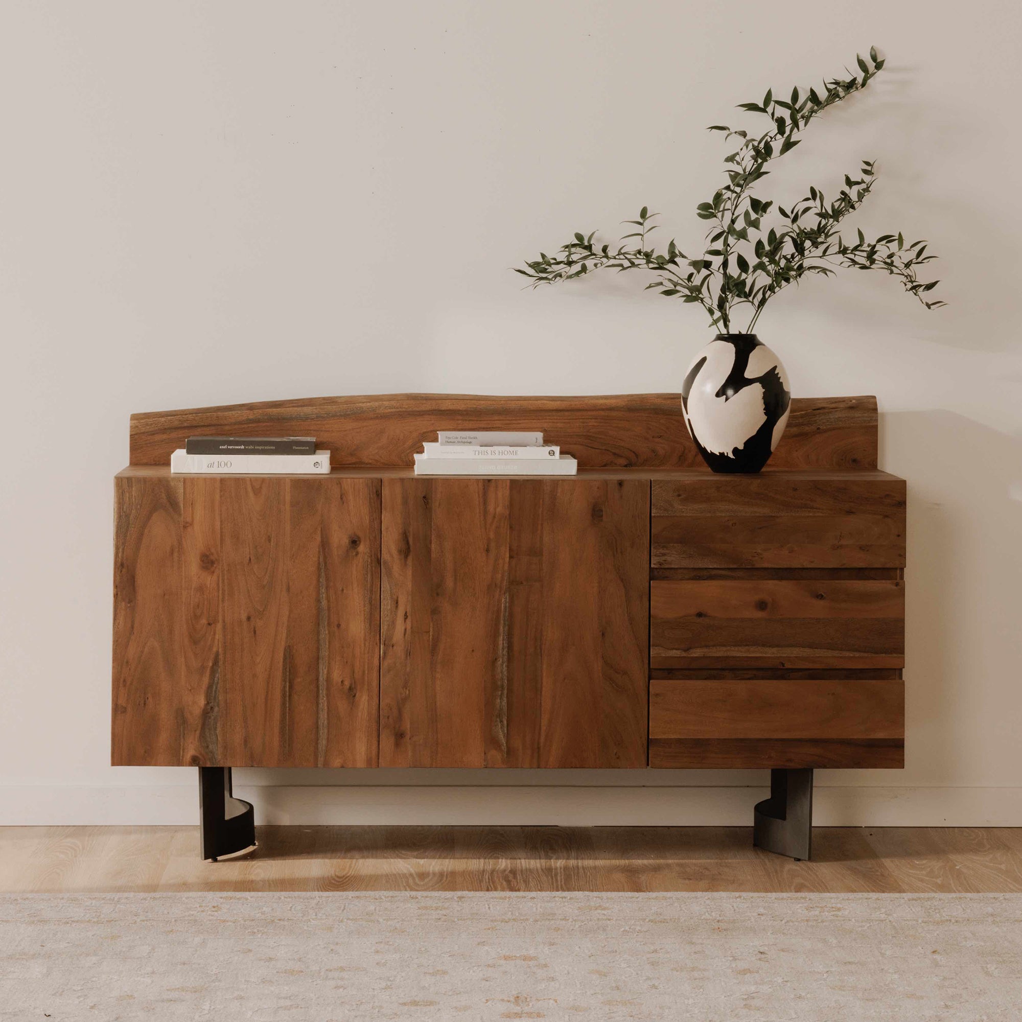 Moes Bent Sideboard 
Brown VE-1040-03