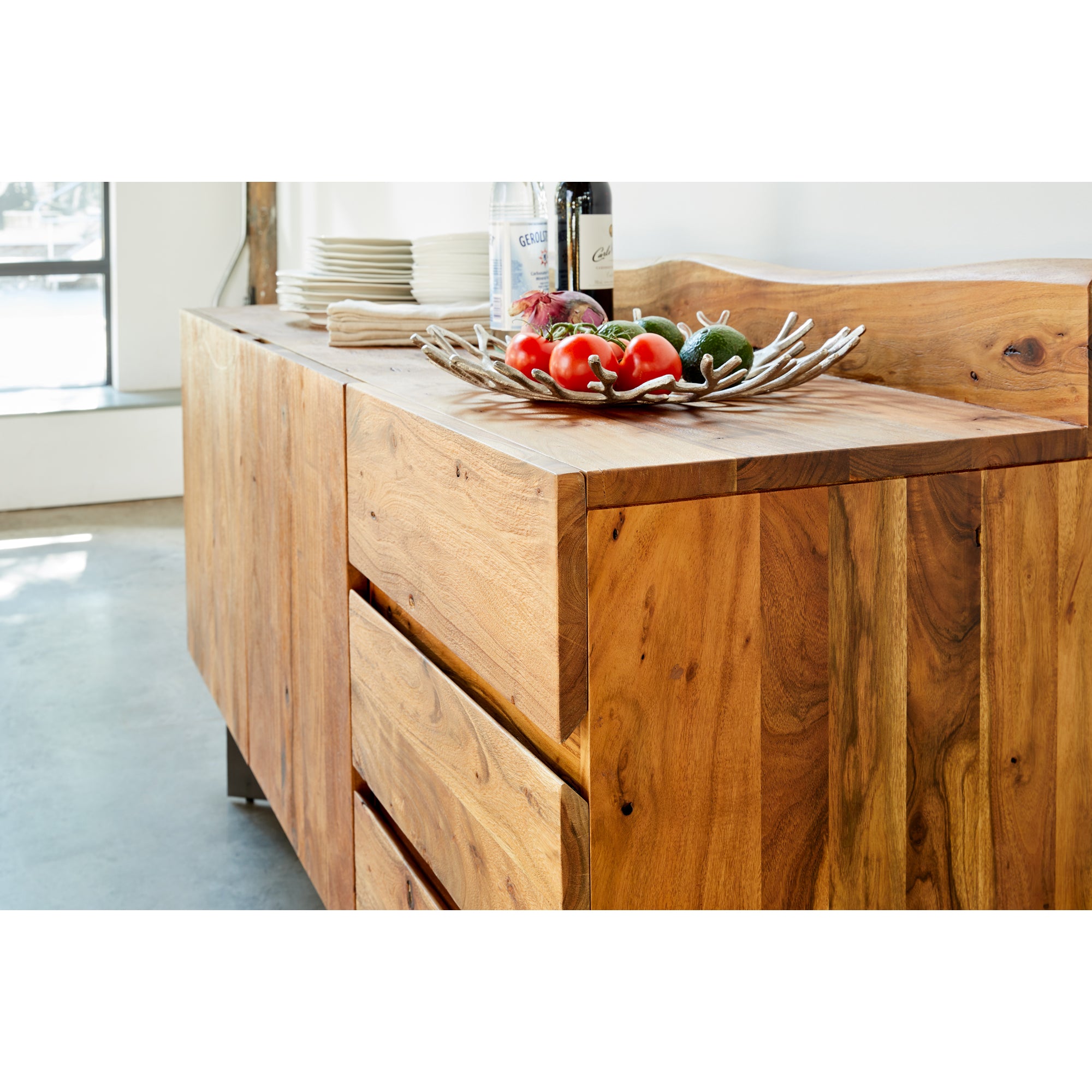 Moes Bent Sideboard 
Brown VE-1040-03