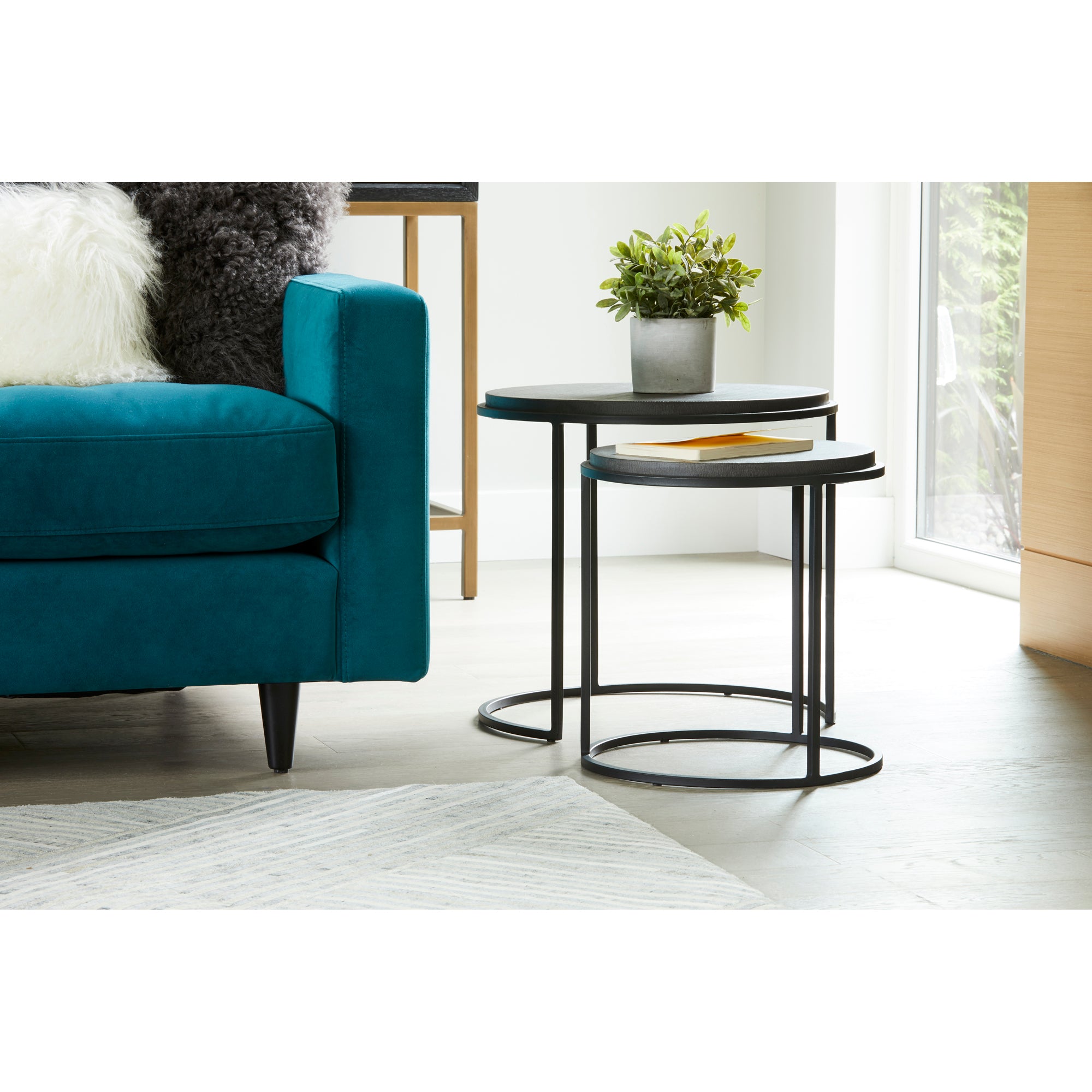 Moes Roost Nesting Tables Black Set Of 2 VH-1008-02