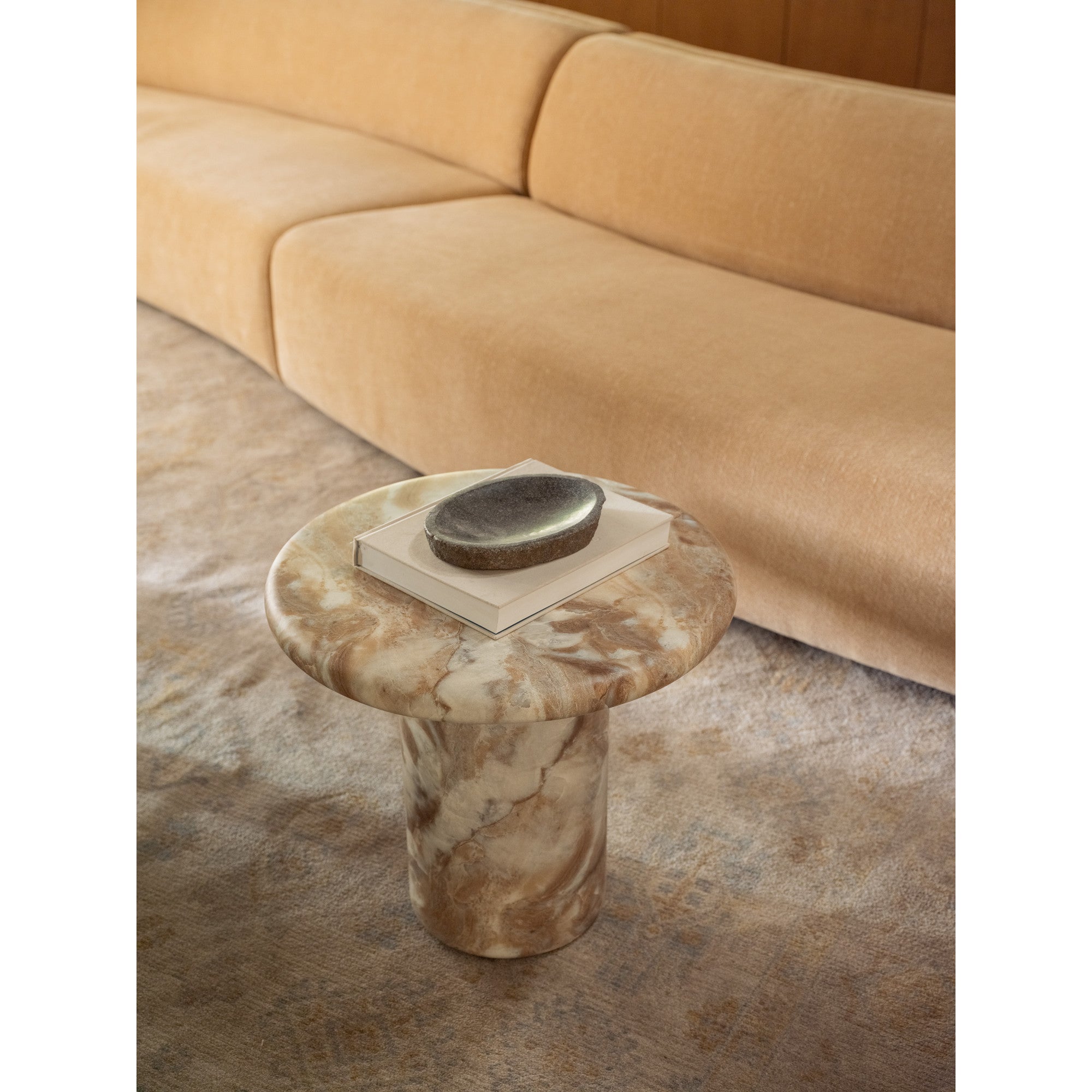 Moes Frida Outdoor Side Table Brown VH-1025-03