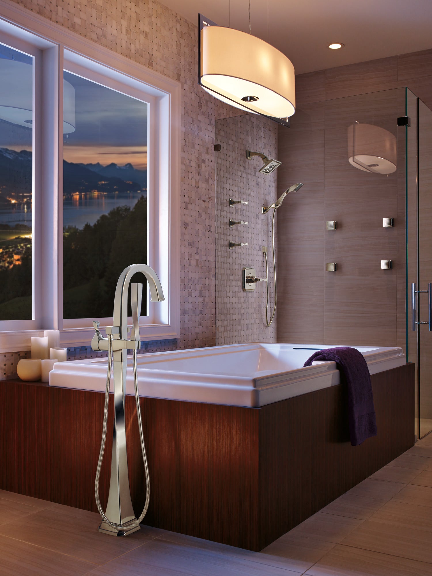 Brizo Essential™ Shower Touch-Clean® Square Body Spray