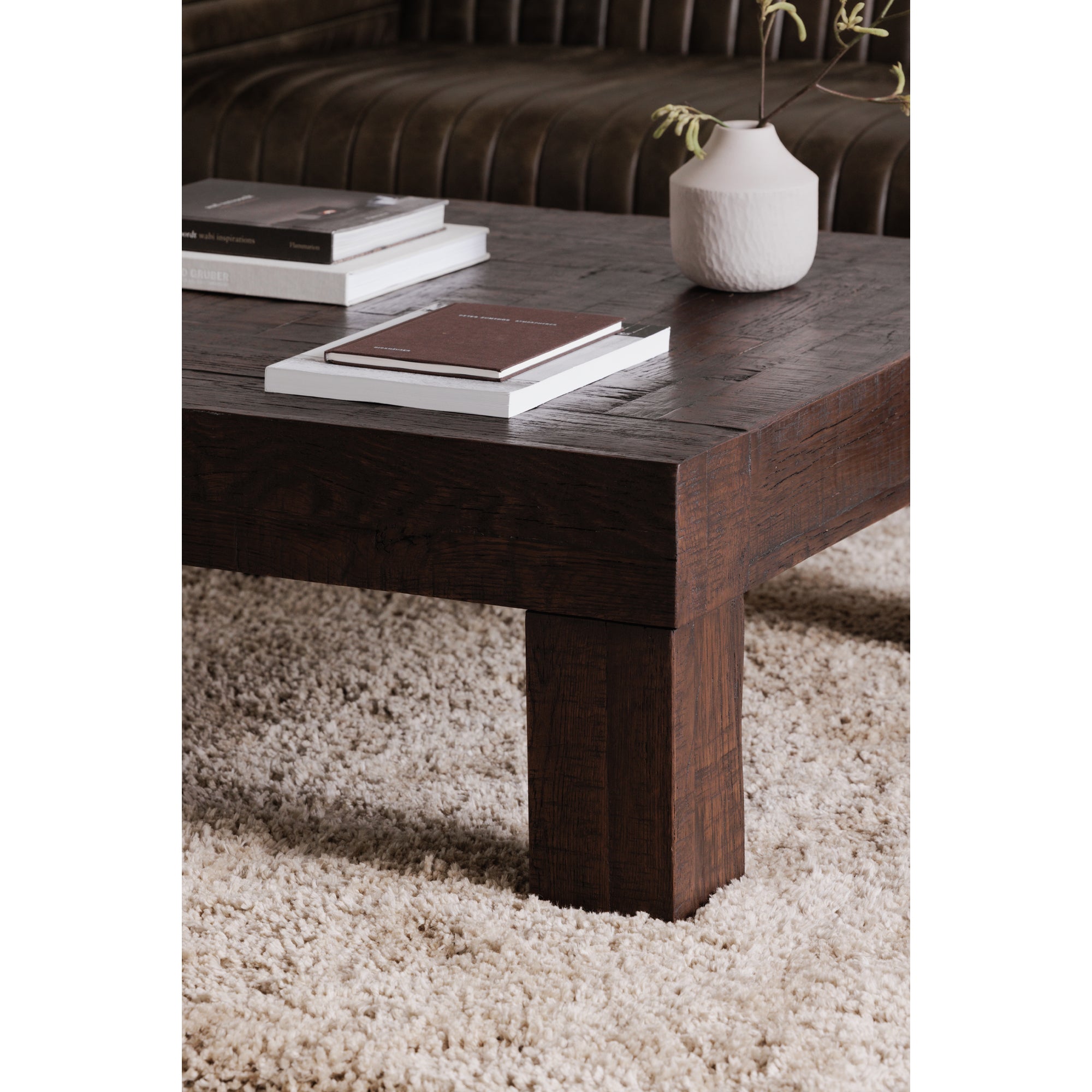 Moes Evander Coffee Table Rustic Brown VL-1058-03