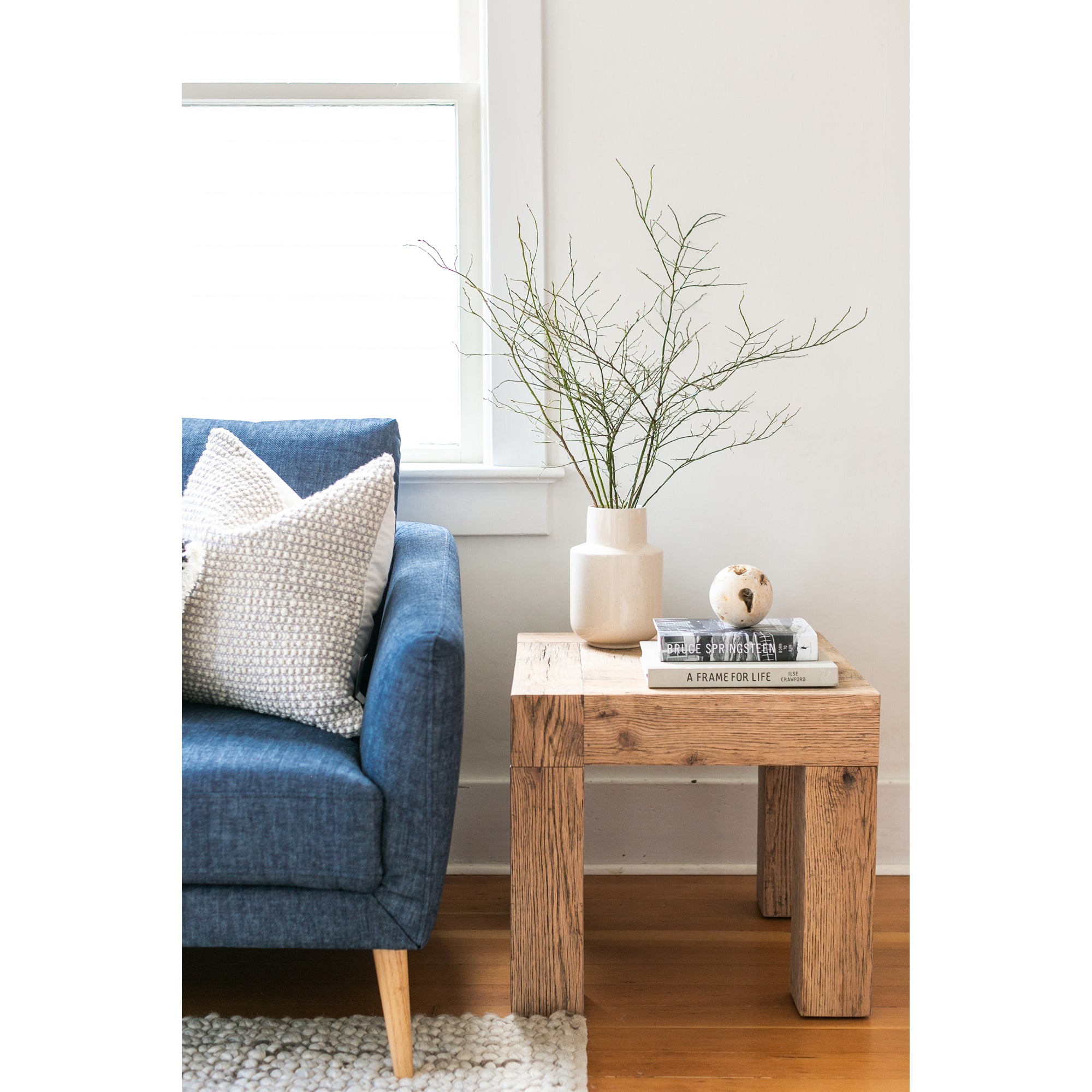 Moes Evander Side Table Natural VL-1059-24