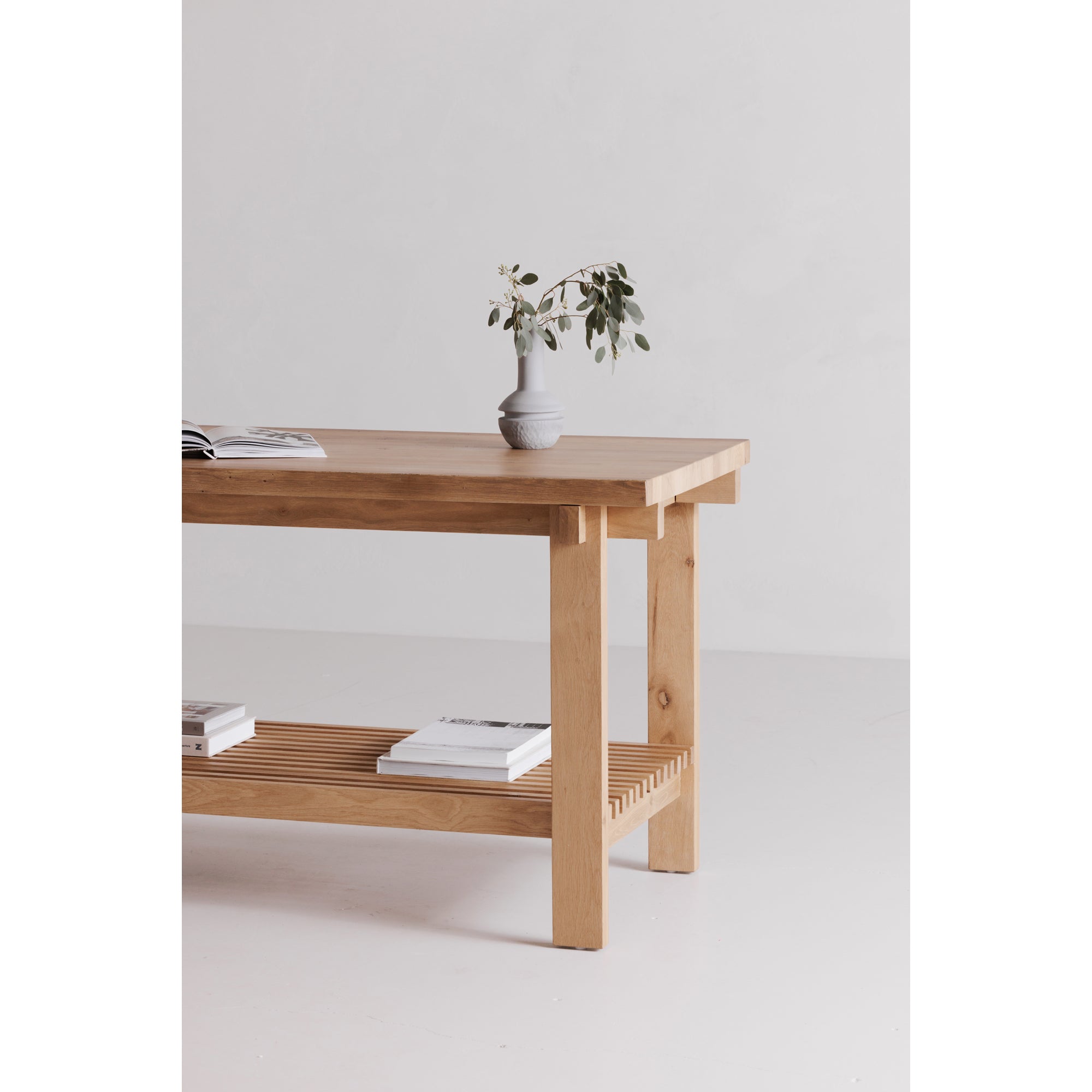 Moes August Counter Table Small VL-1072-24