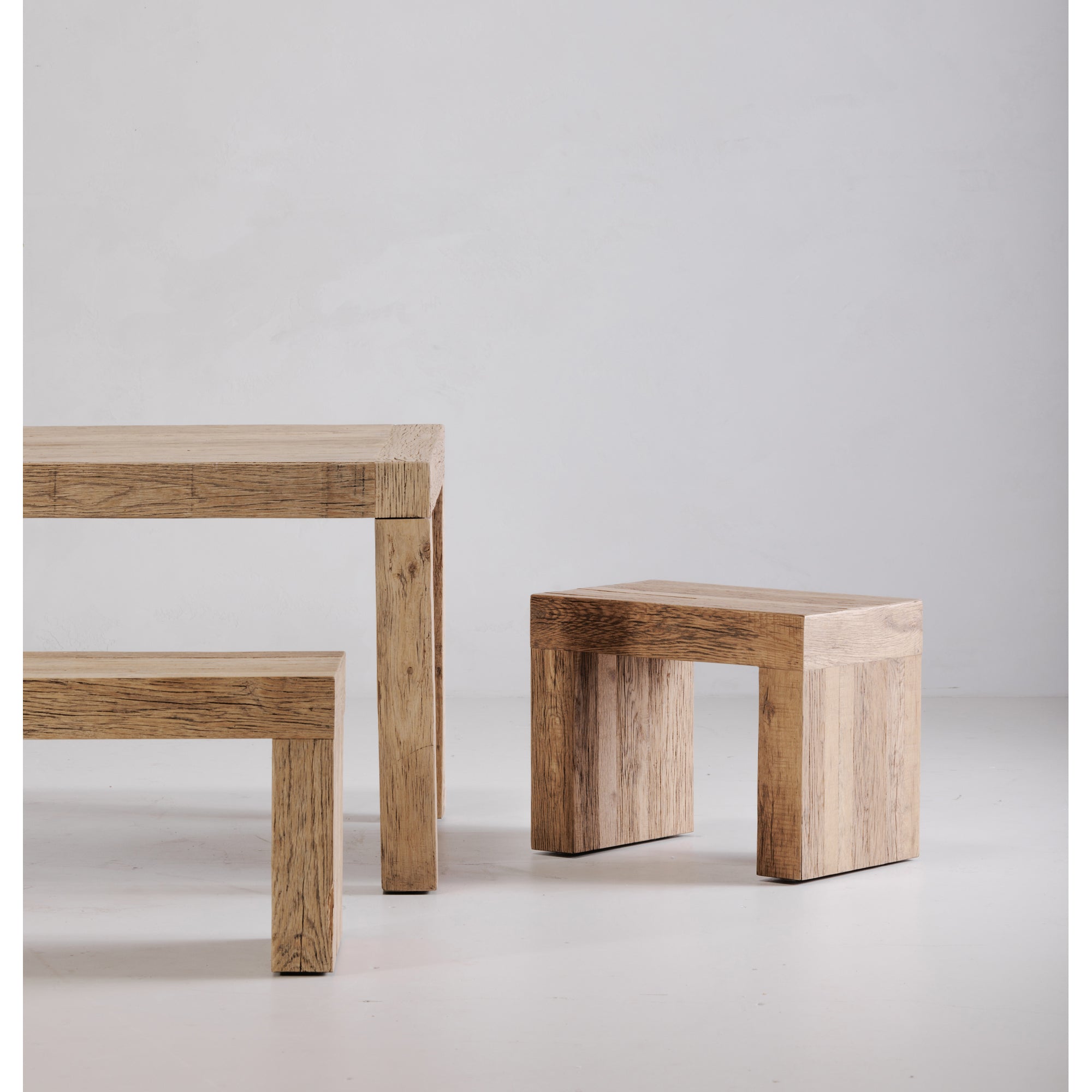 Moes Evander Dining Stool Natural VL-1077-24