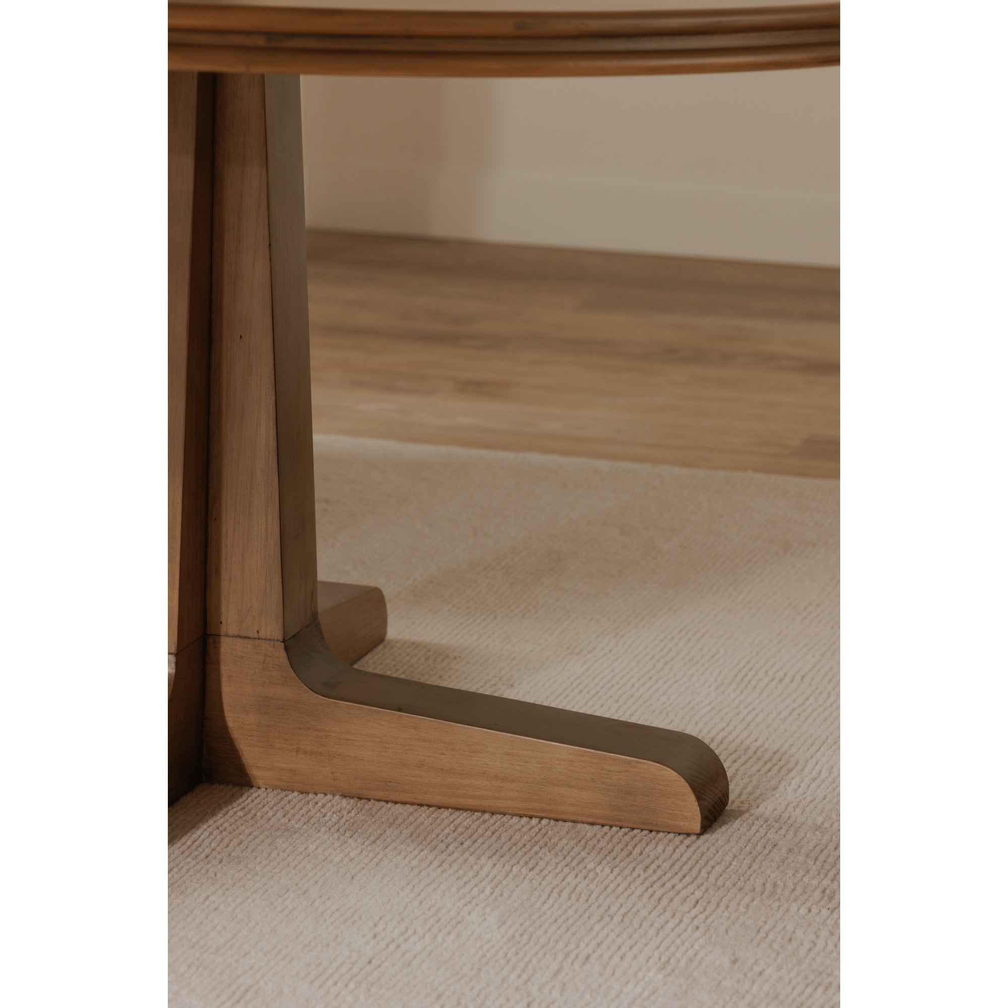 Moes Charles Dining Table Natural VL-1087-24-0