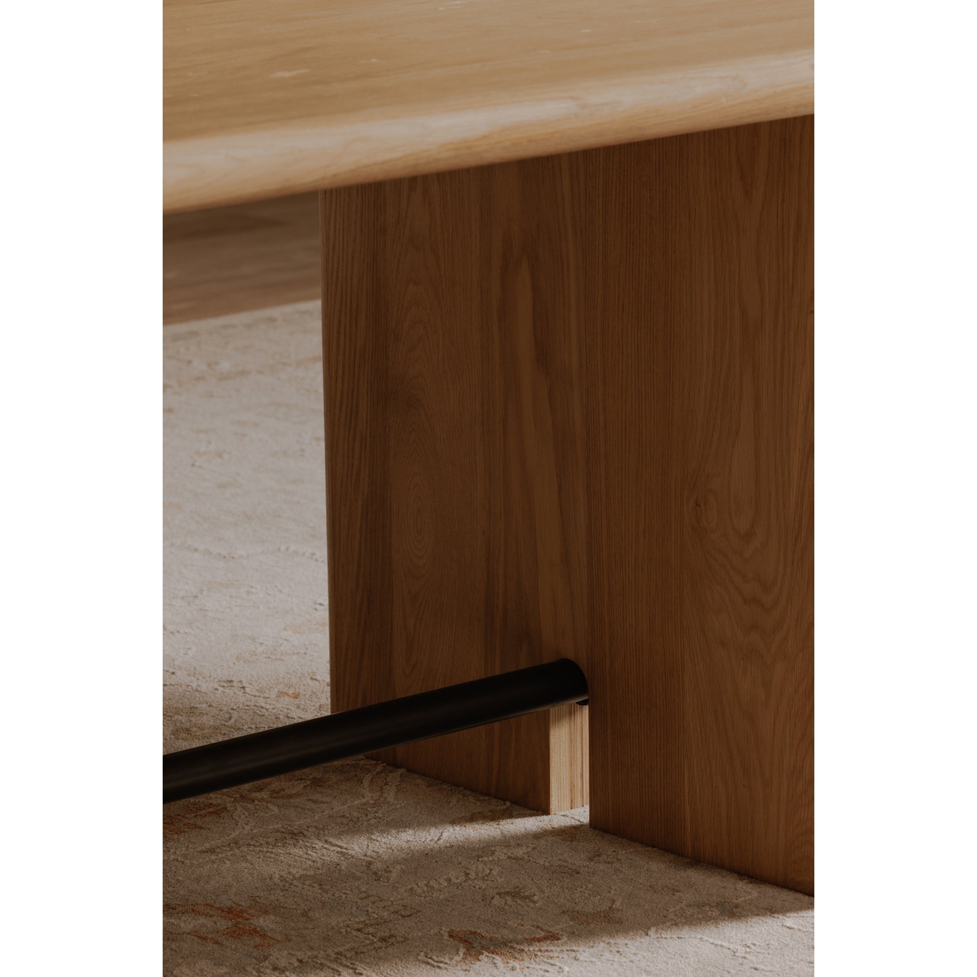 Moes Madison Dining Table Natural VL-1107-24-0