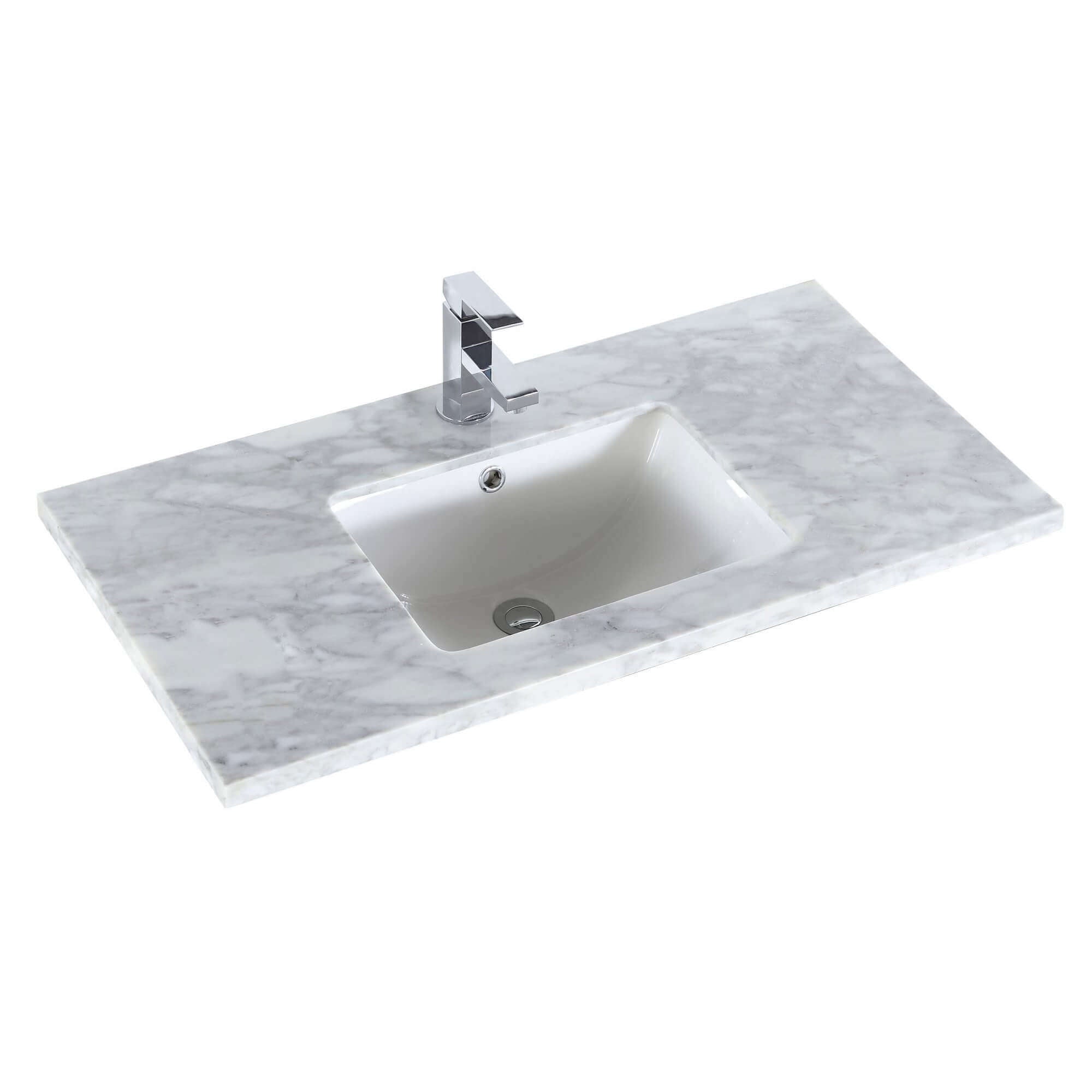 Urbania Quartz Topper