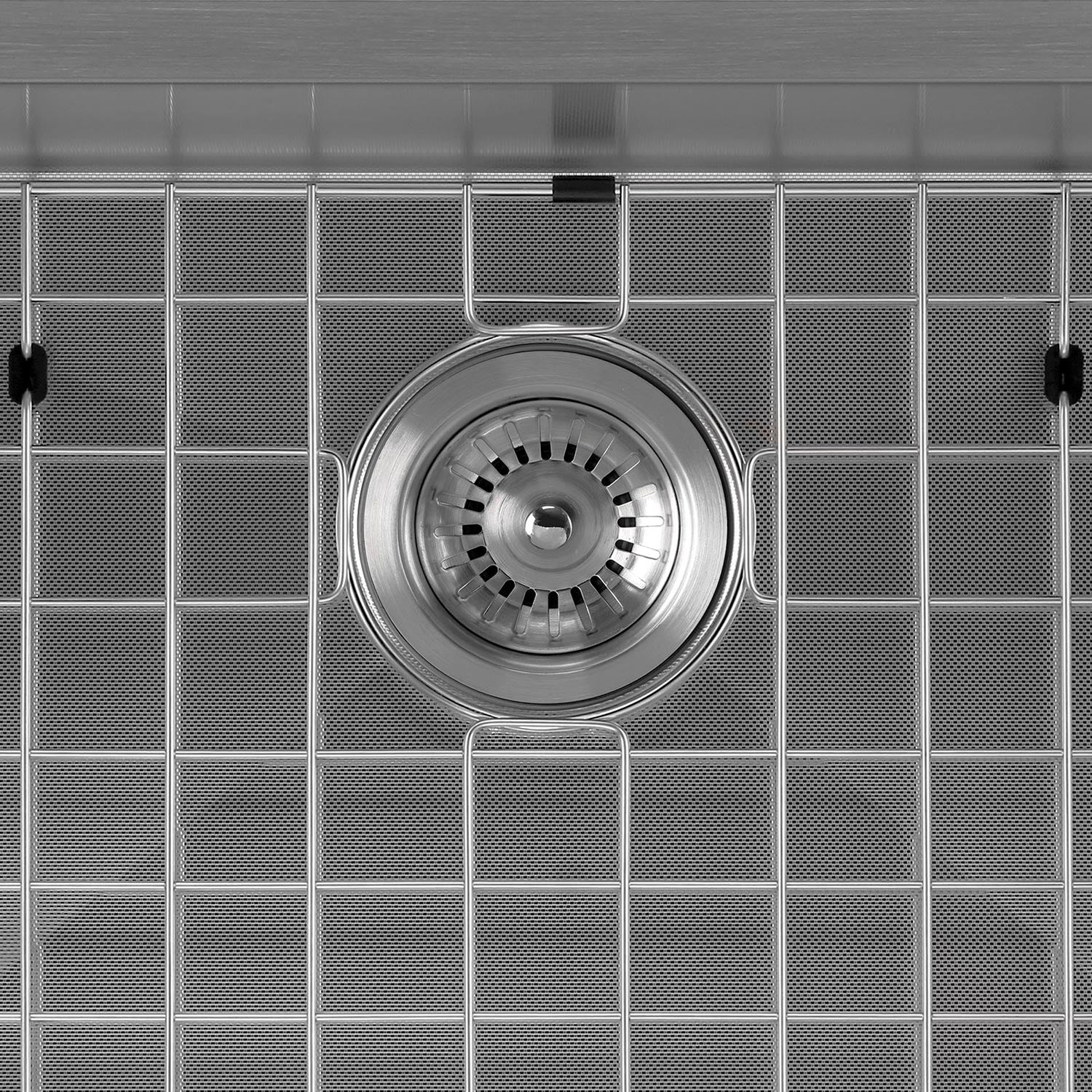 Noah Plus 3 1/2" Stainless Steel Basket Strainer