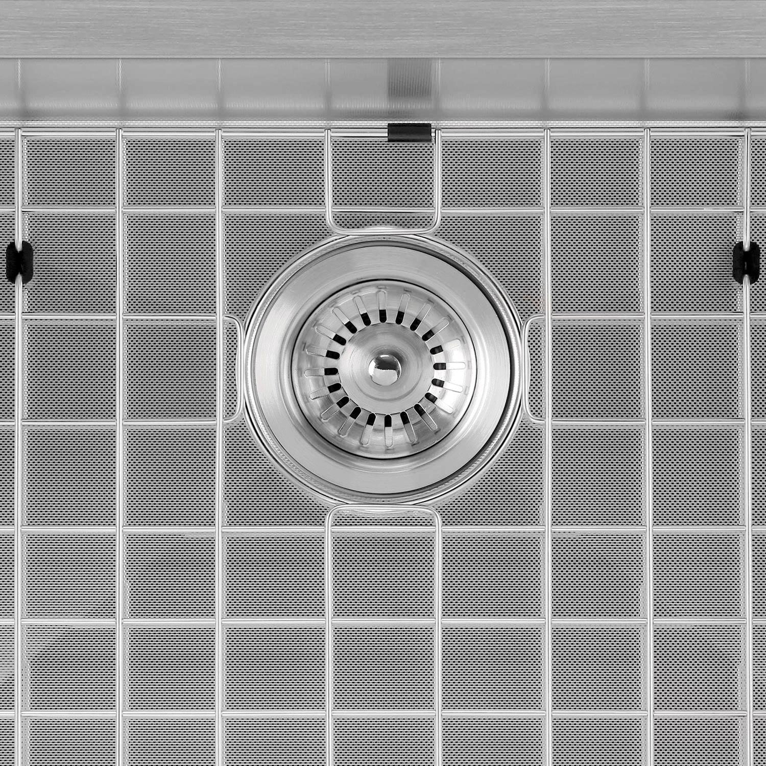 Noah Plus 3 1/2" Stainless Steel Basket Strainer