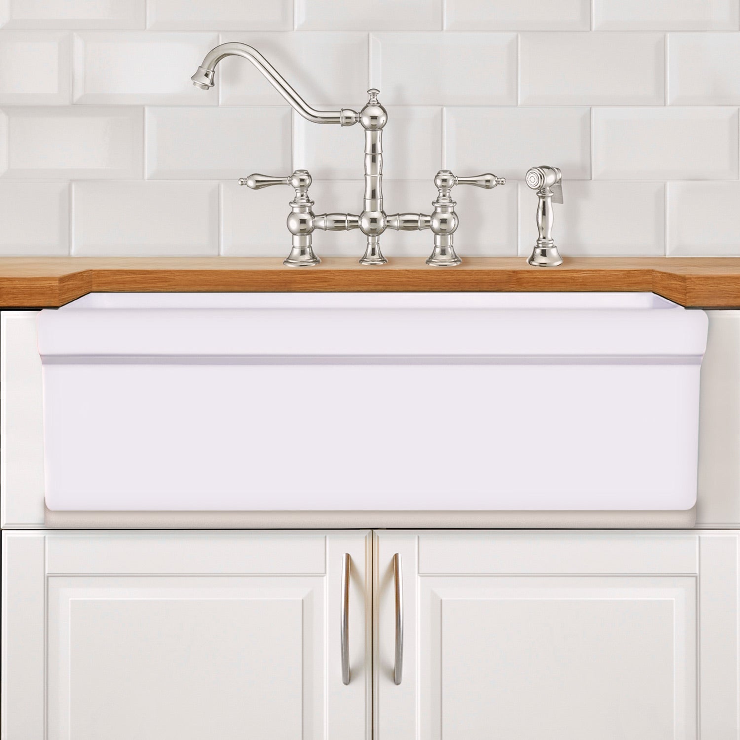 Farmhaus Fireclay Quatro Alcove Large Reversible Sink with Decorative 2 ½" Lip on One Side and 2" Lip on the Opposite Side