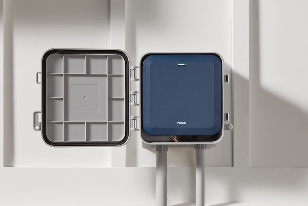 Moen Smart Sprinkler Controller Outdoor Enclosure