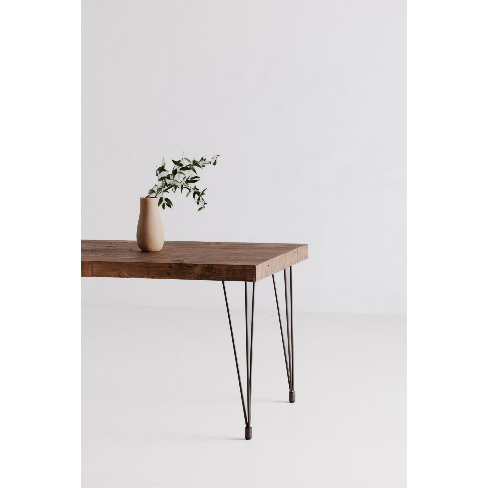Moes Boneta Dining Table Small Natural XA-1055-24