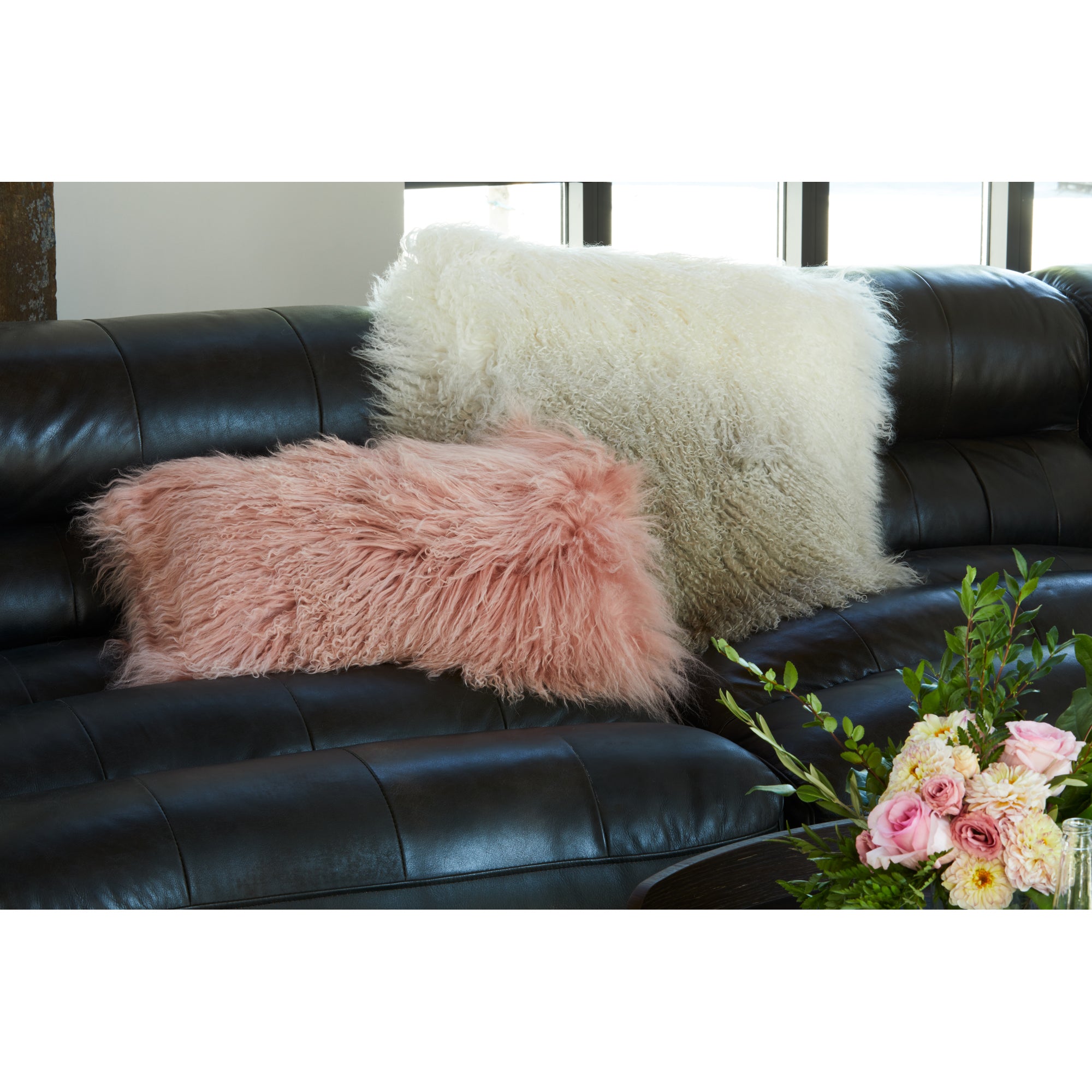 Moes Lamb Fur Pillow Pink XU-1001-33
