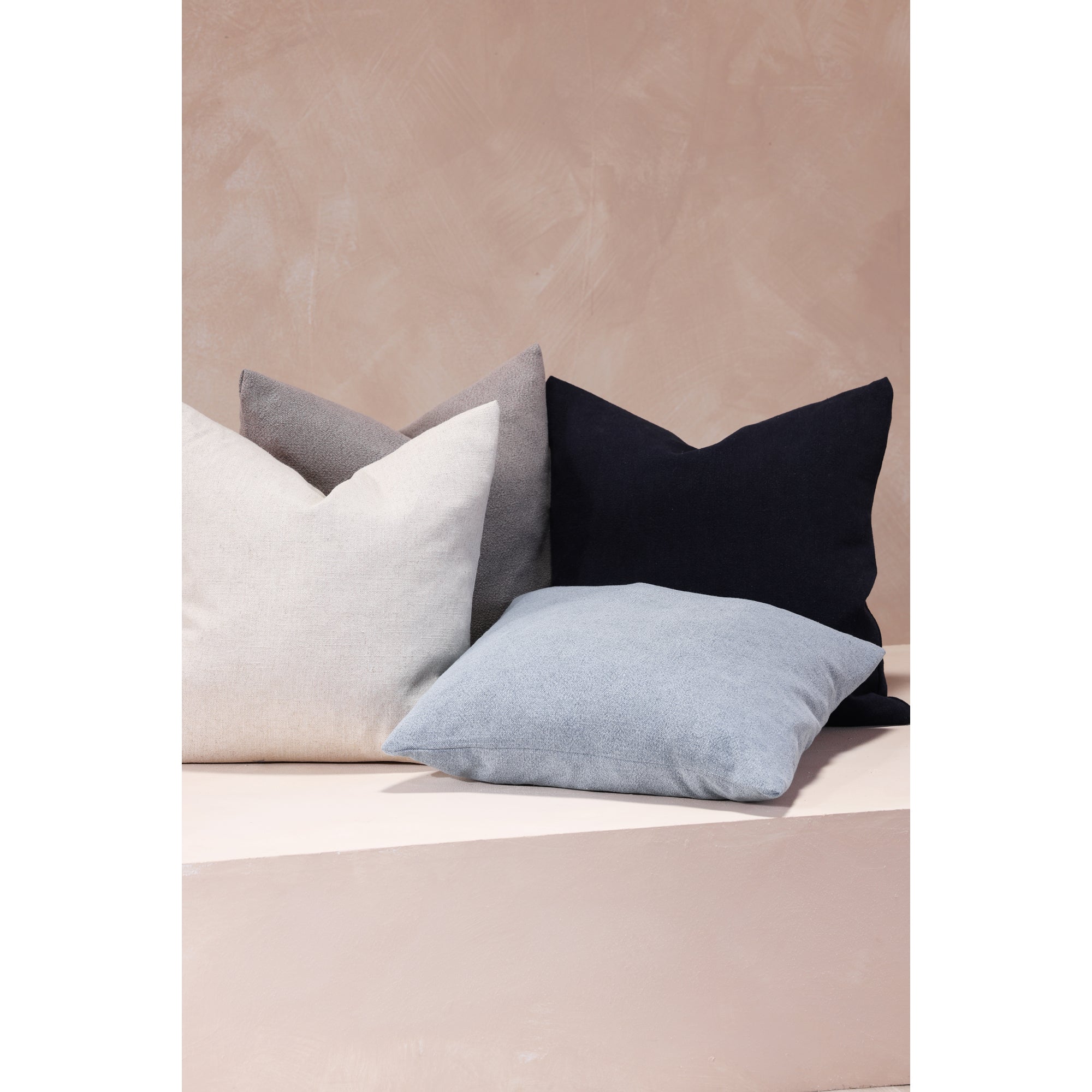 Moes Prairie Pillow XU-1025-24