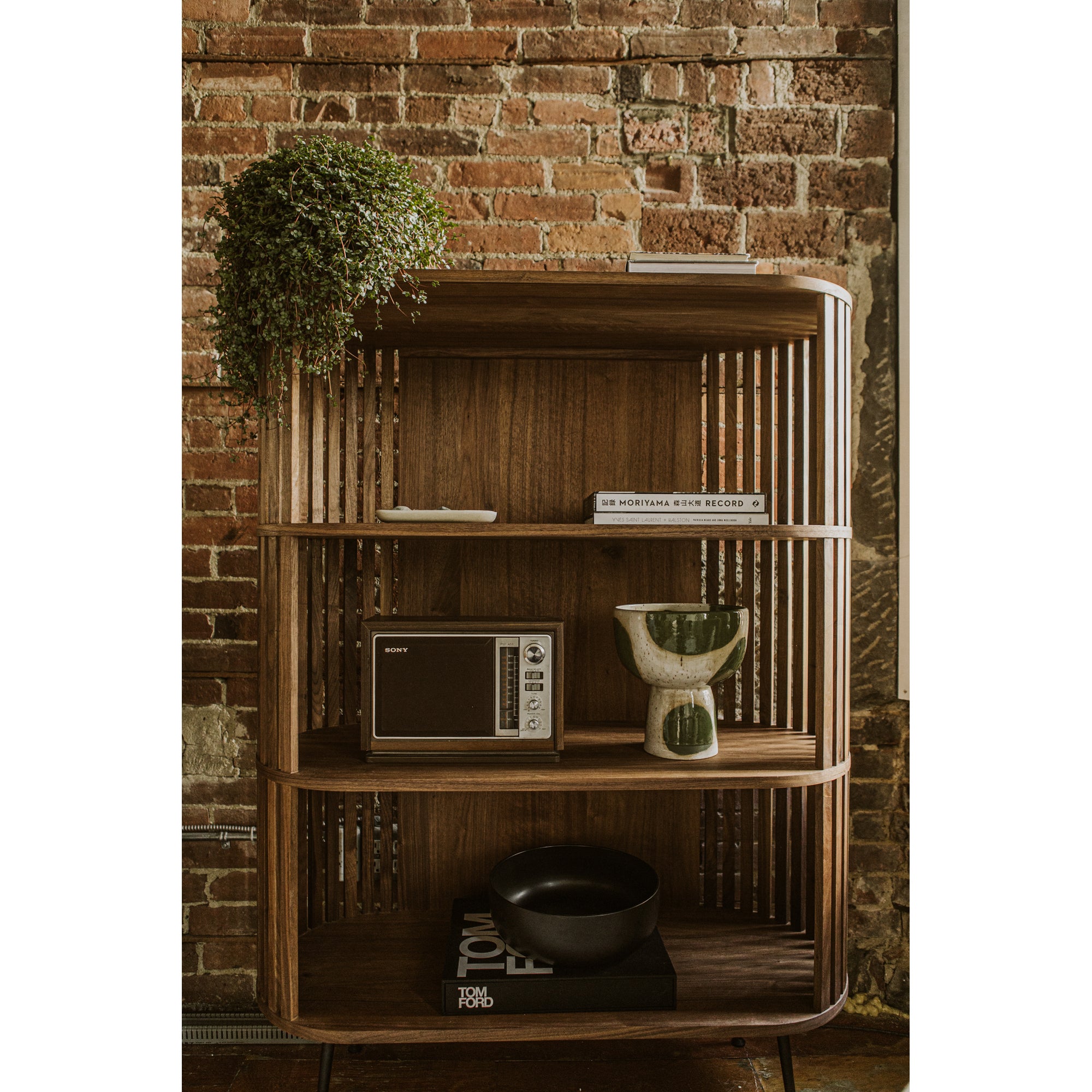 Moes Henrich Bookshelf Light Brown YC-1024-21