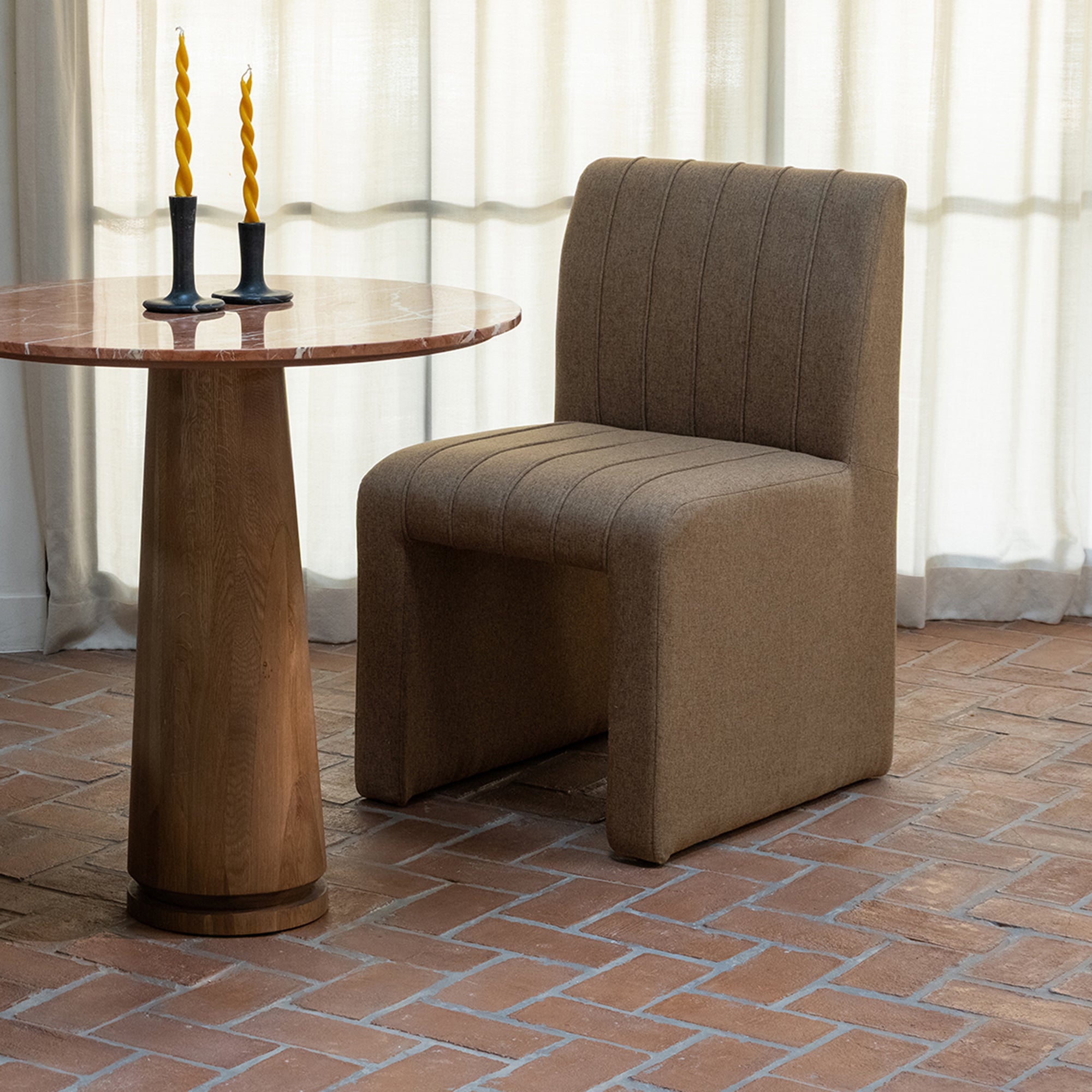 Moes Sally Dining Chair Light Brown YM-1025-21