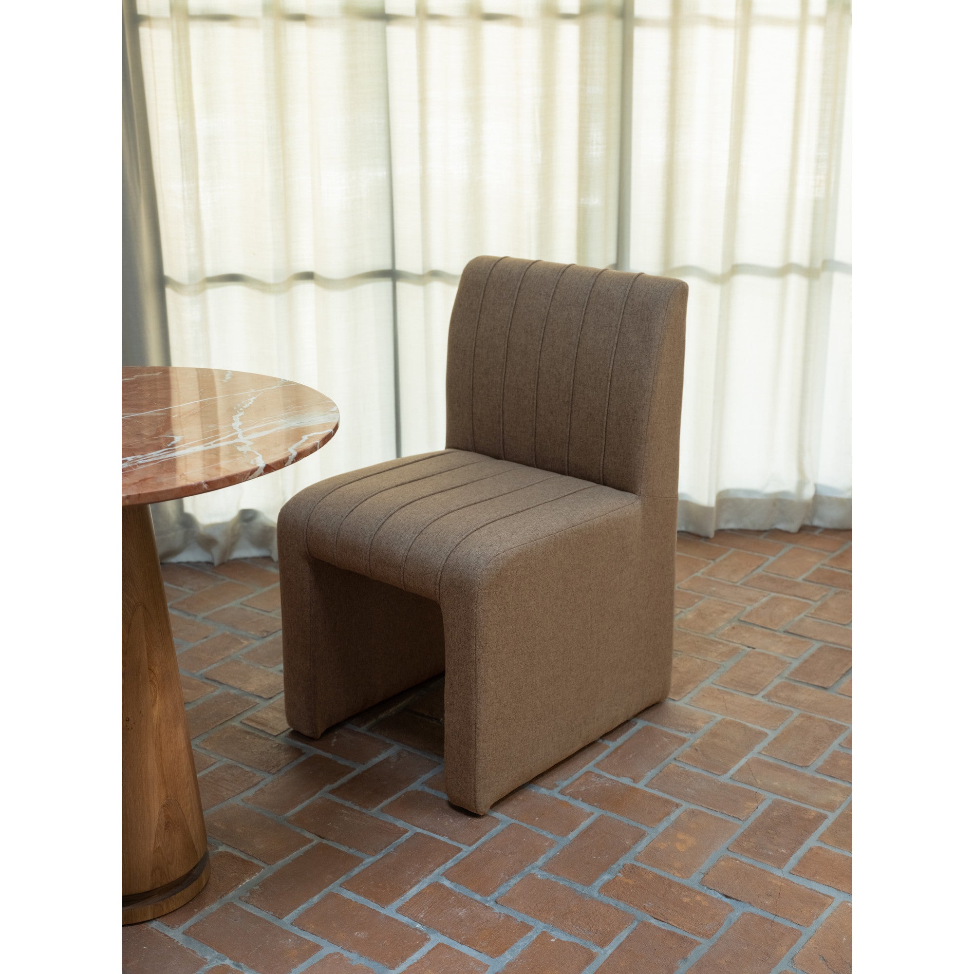 Moes Sally Dining Chair Light Brown YM-1025-21
