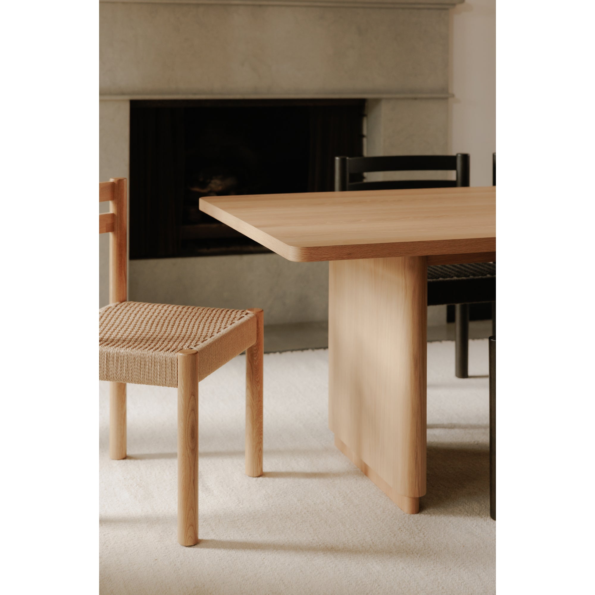 Moes Round Off Small Dining Table Natural Oak YR-1009-24-0