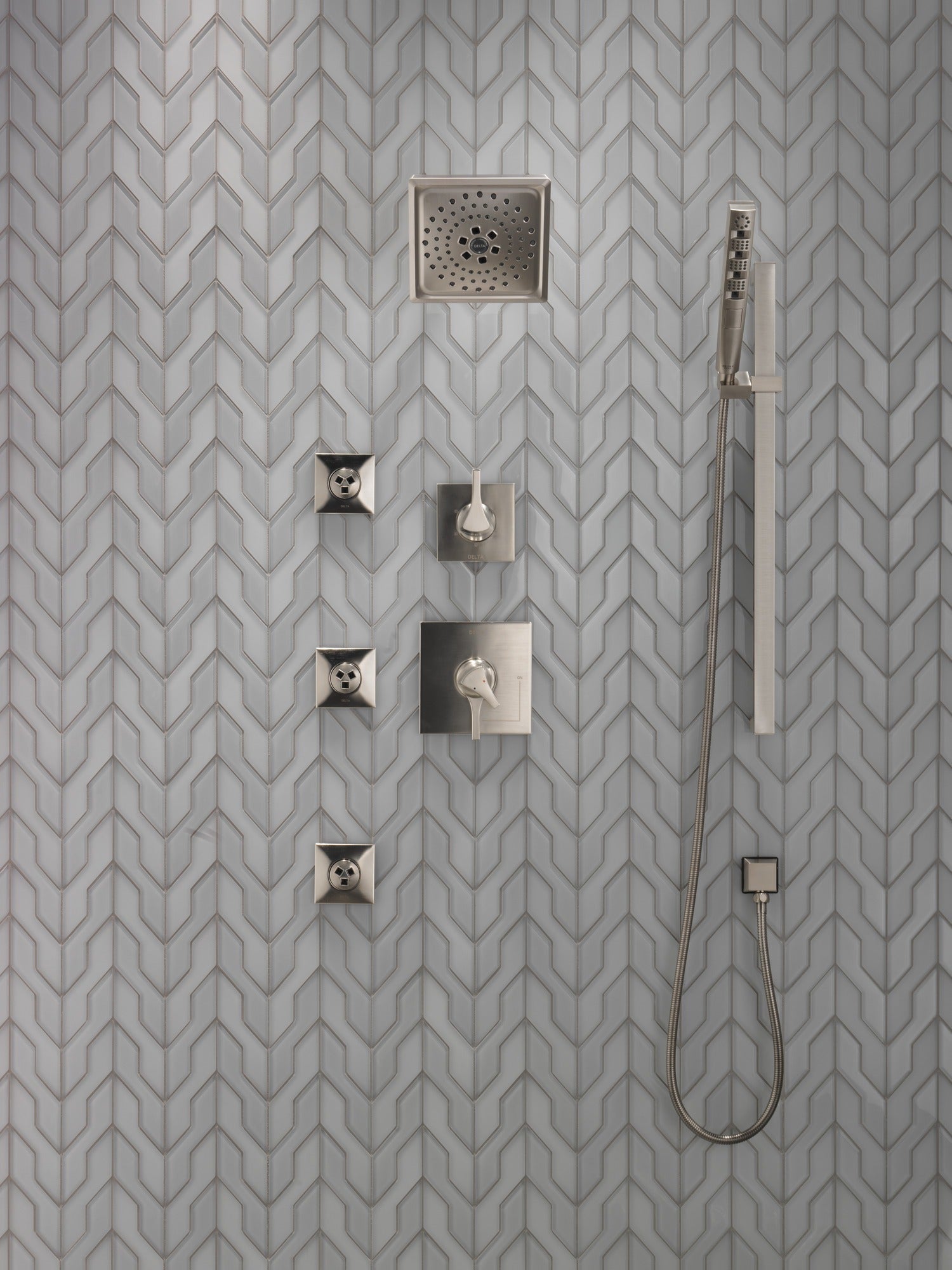 Delta Zura® Monitor® 17 Series H2OKinetic® Shower Trim