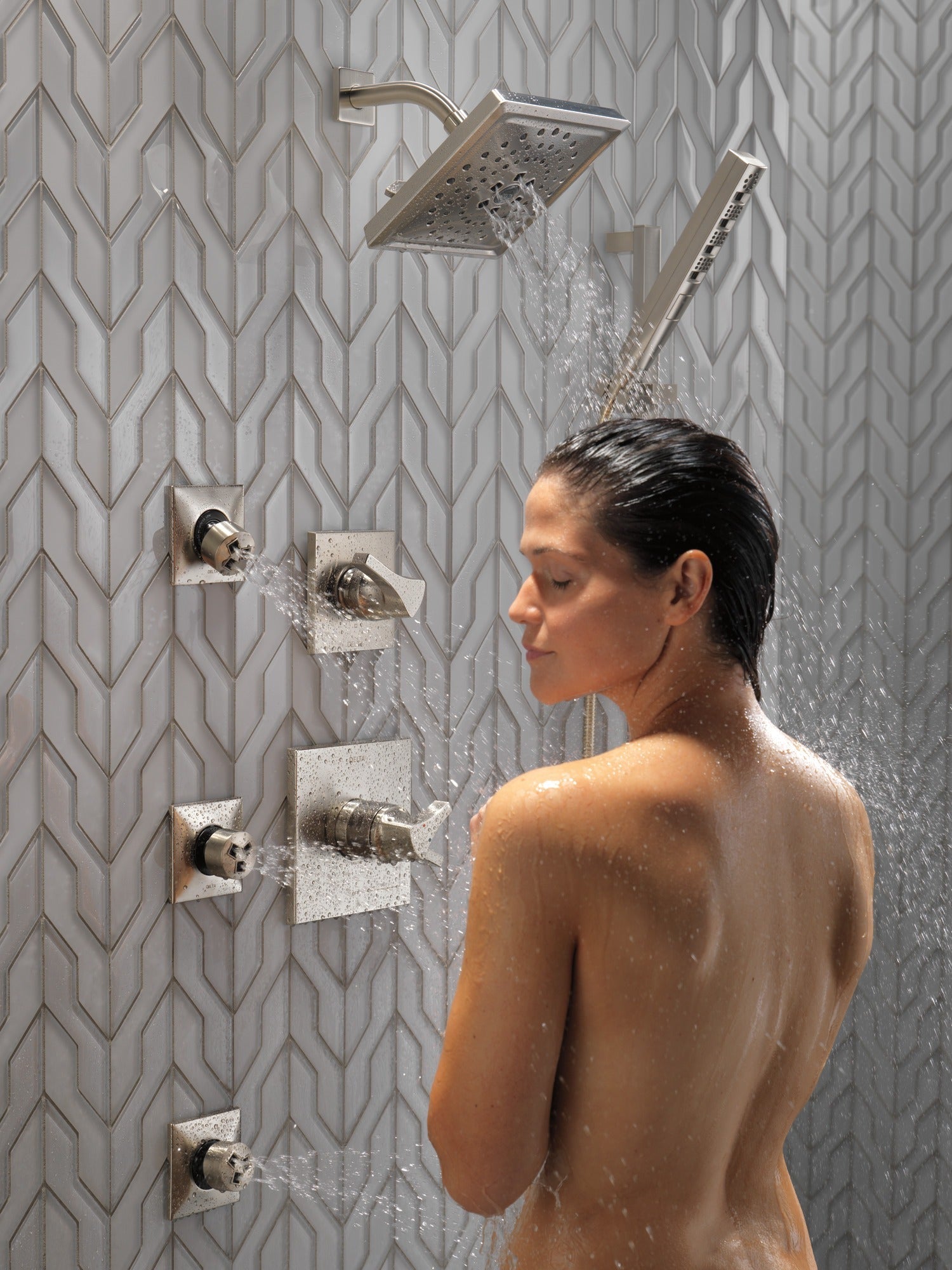 Delta Zura® Monitor® 17 Series H2OKinetic® Shower Trim