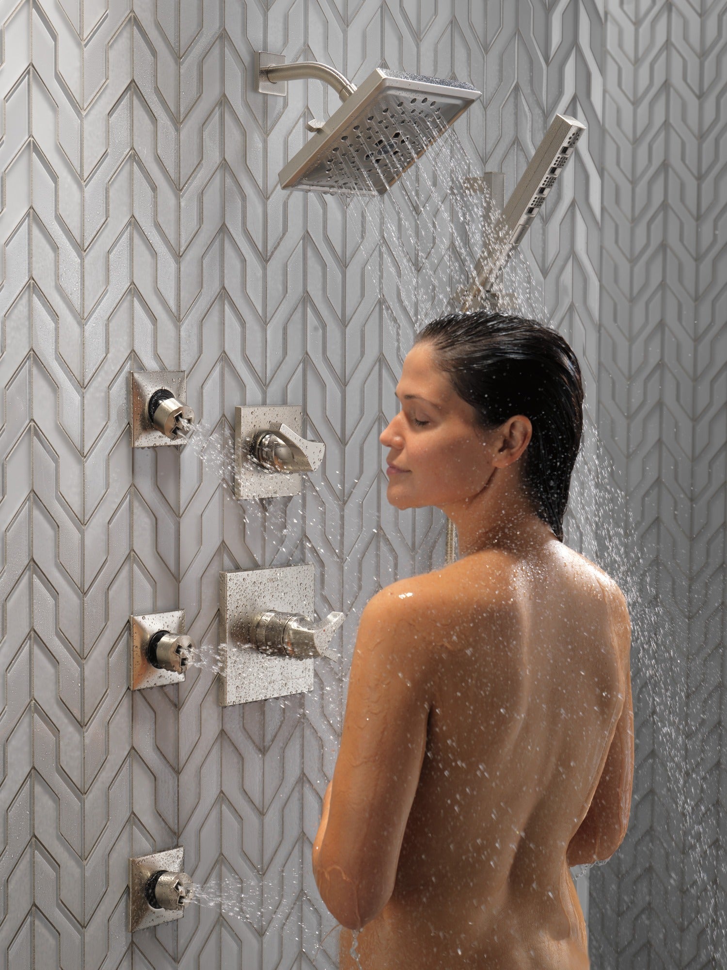 Delta Zura® Monitor® 17 Series H2OKinetic® Shower Trim