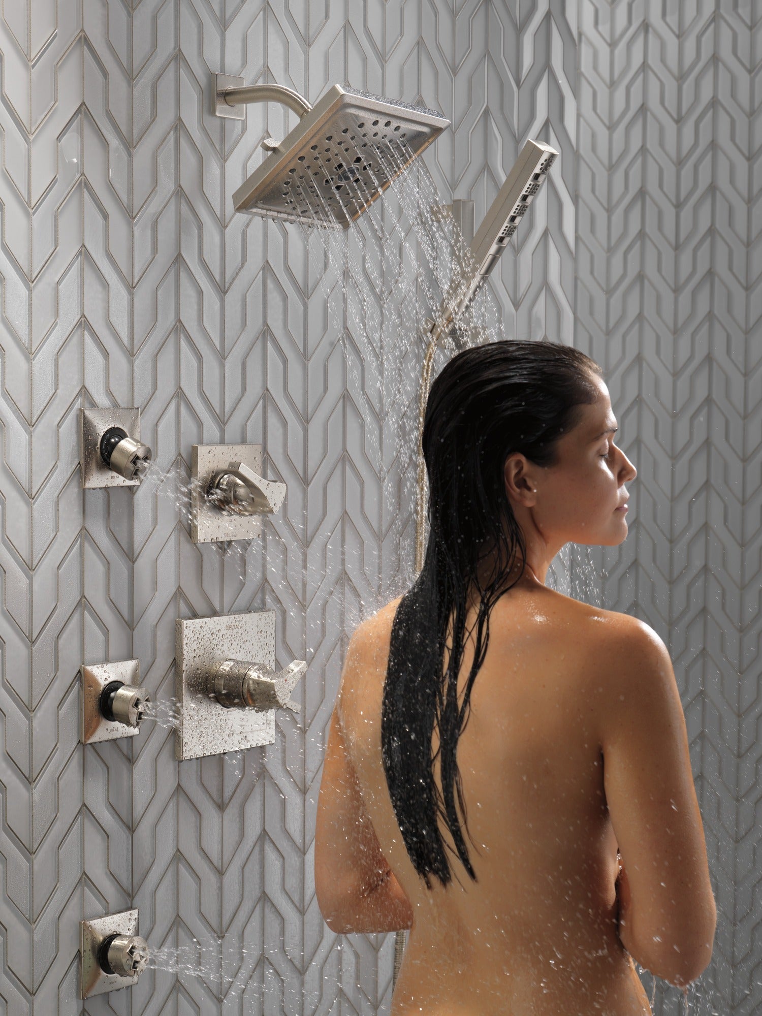Delta Zura® Monitor® 17 Series H2OKinetic® Shower Trim