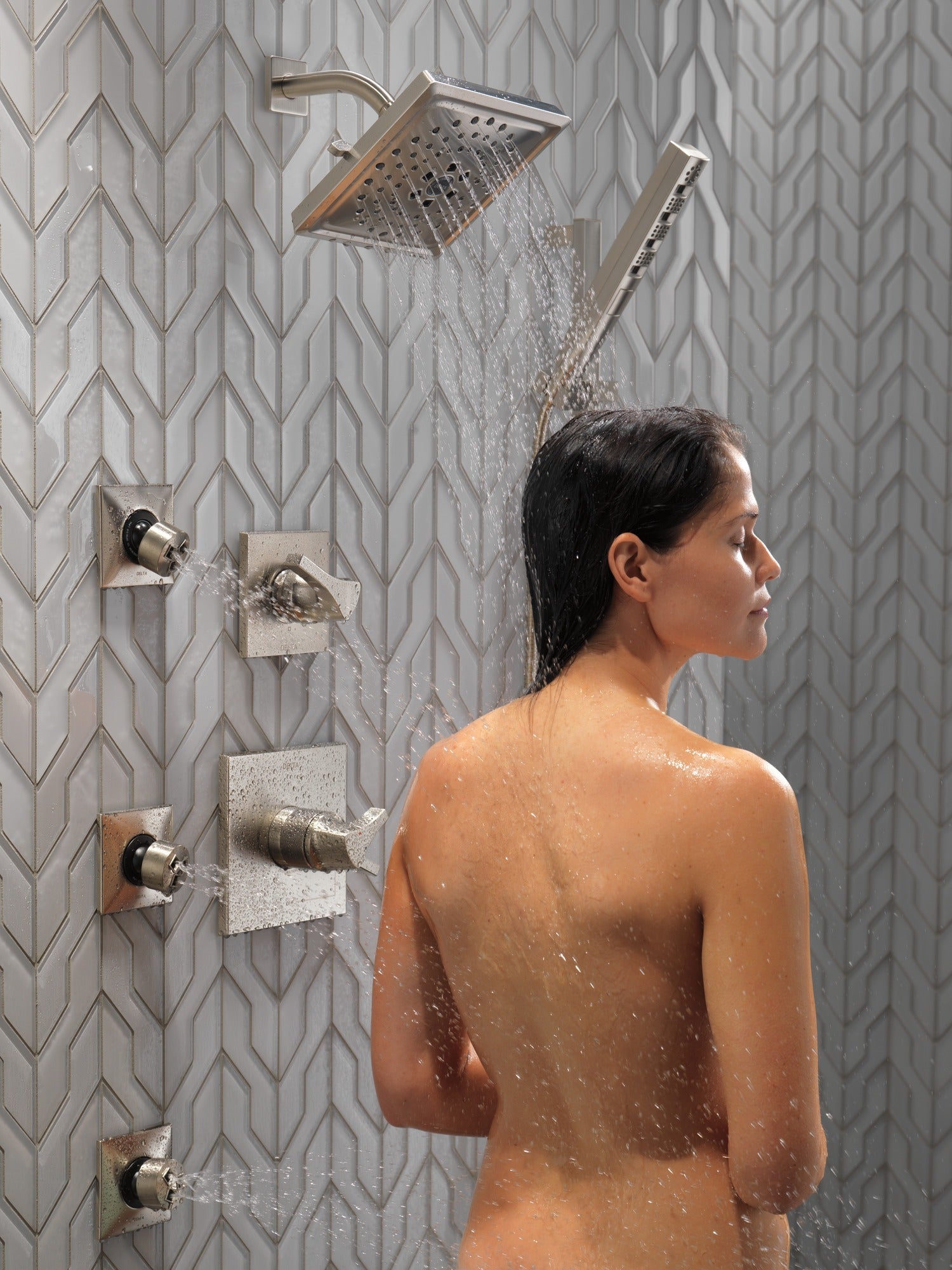 Delta Zura® Monitor® 17 Series H2OKinetic® Shower Trim