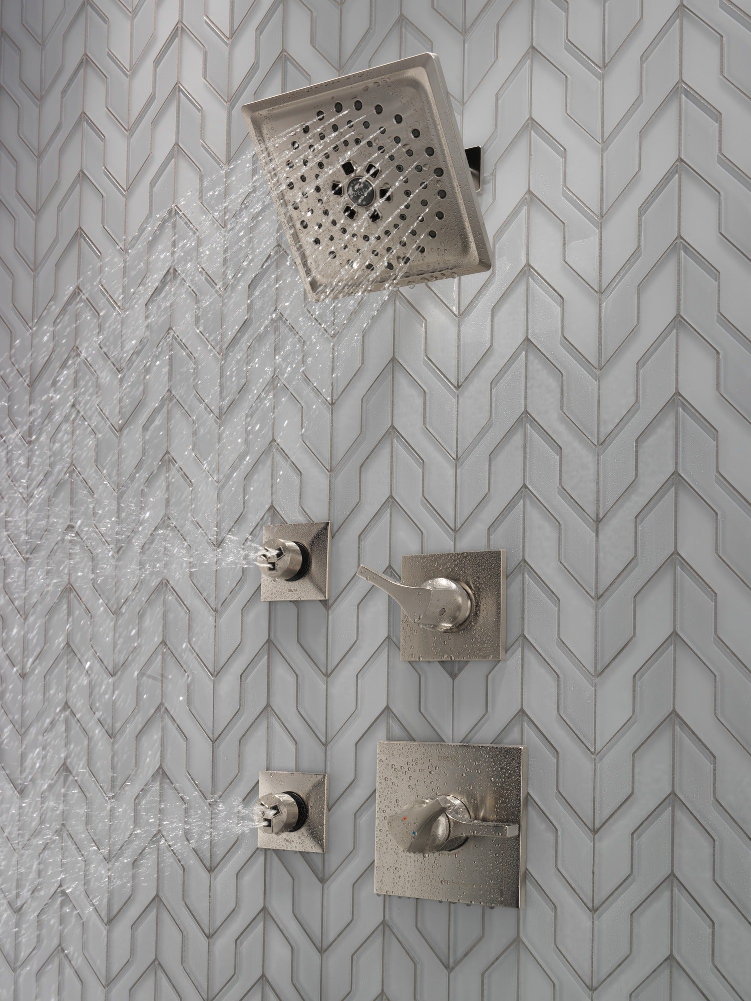 Delta Zura® Monitor® 17 Series H2OKinetic® Shower Trim