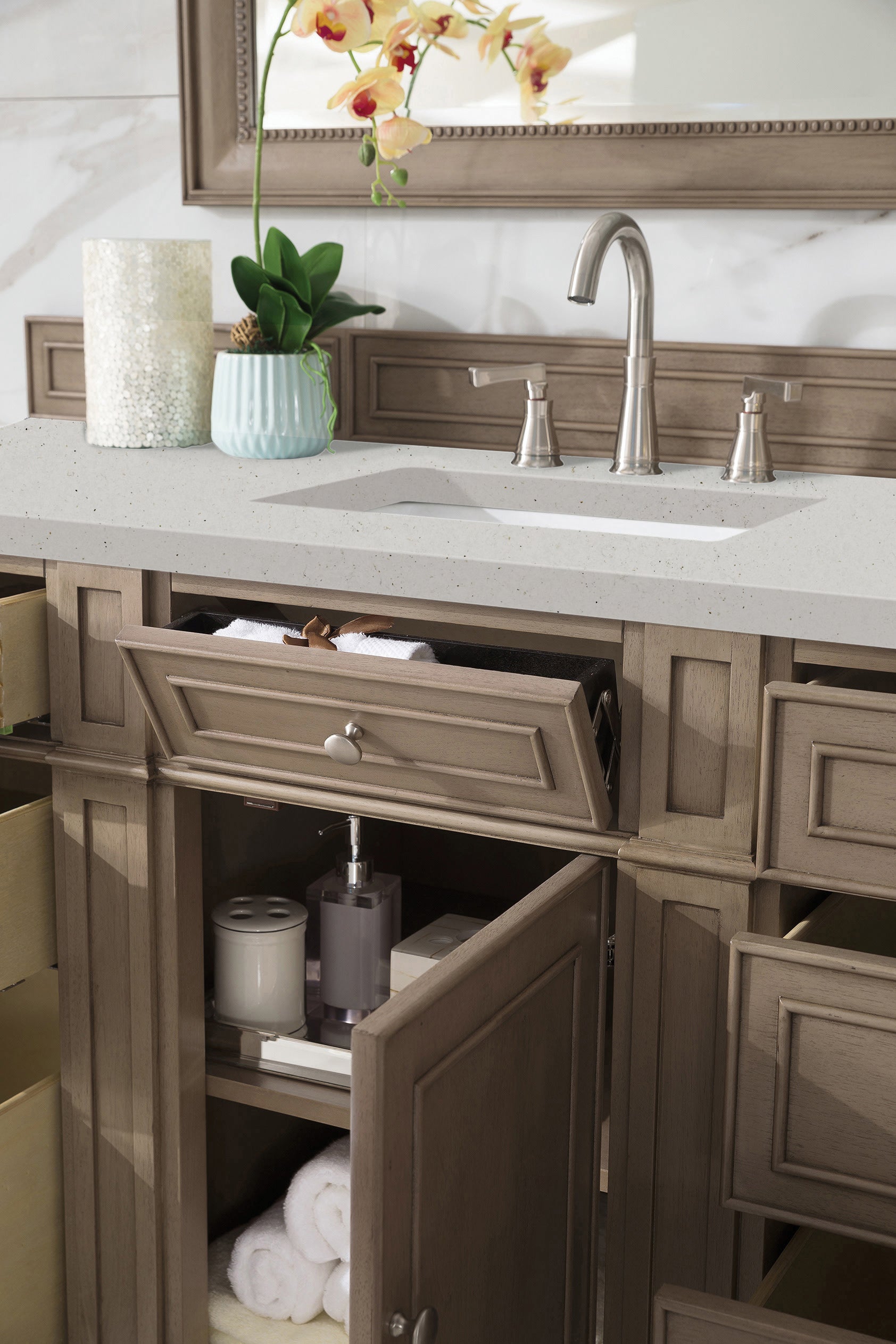 James Martin Bristol 60" Single Vanity in Whitewashed Walnut with 3cm Countertop