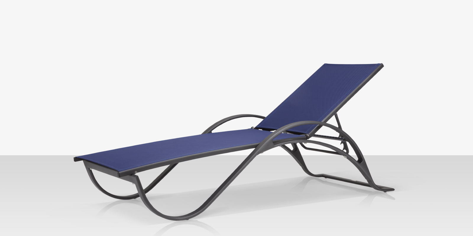Atlantic Sled Chaise with Arms