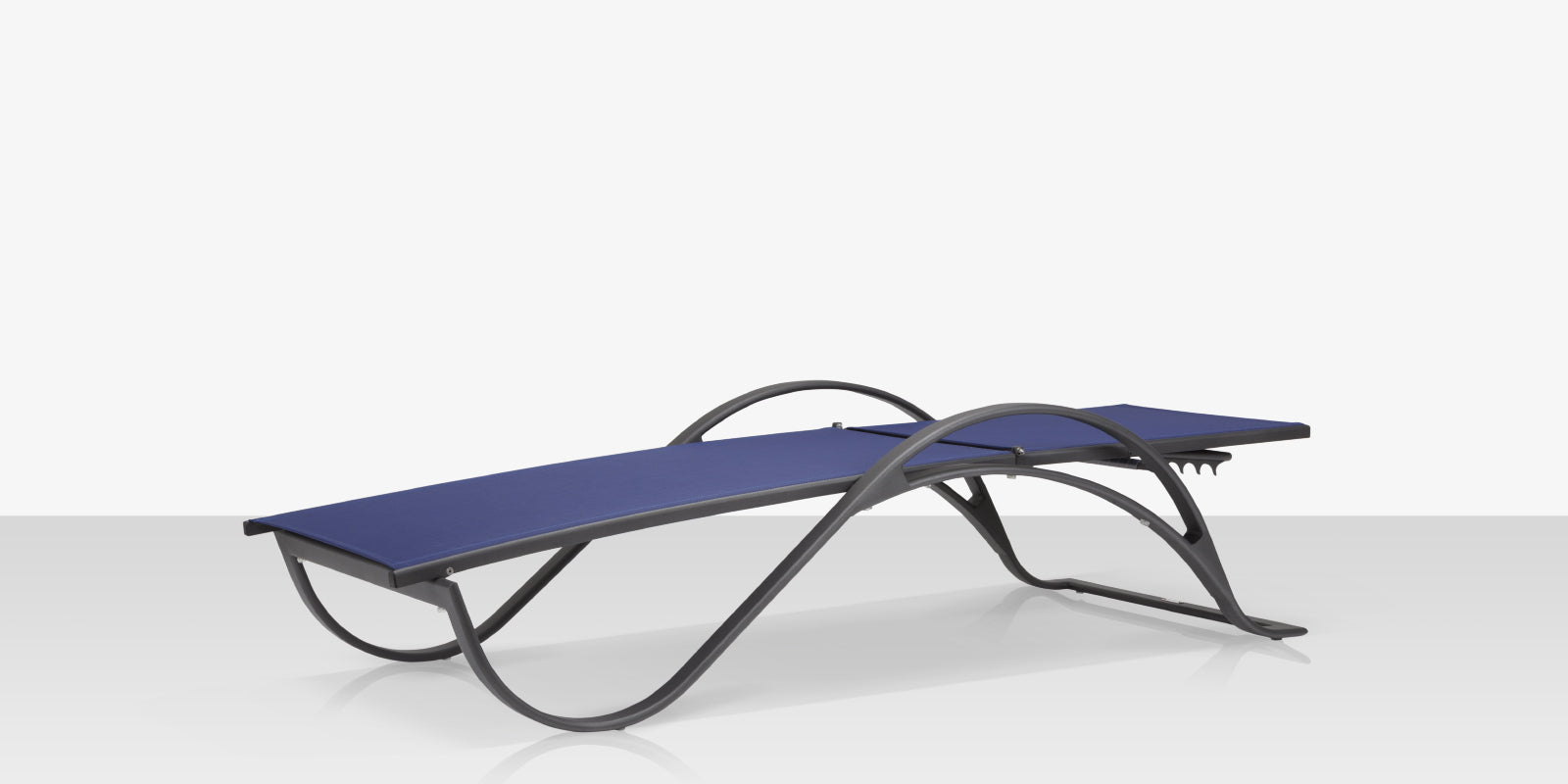 Atlantic Sled Chaise with Arms