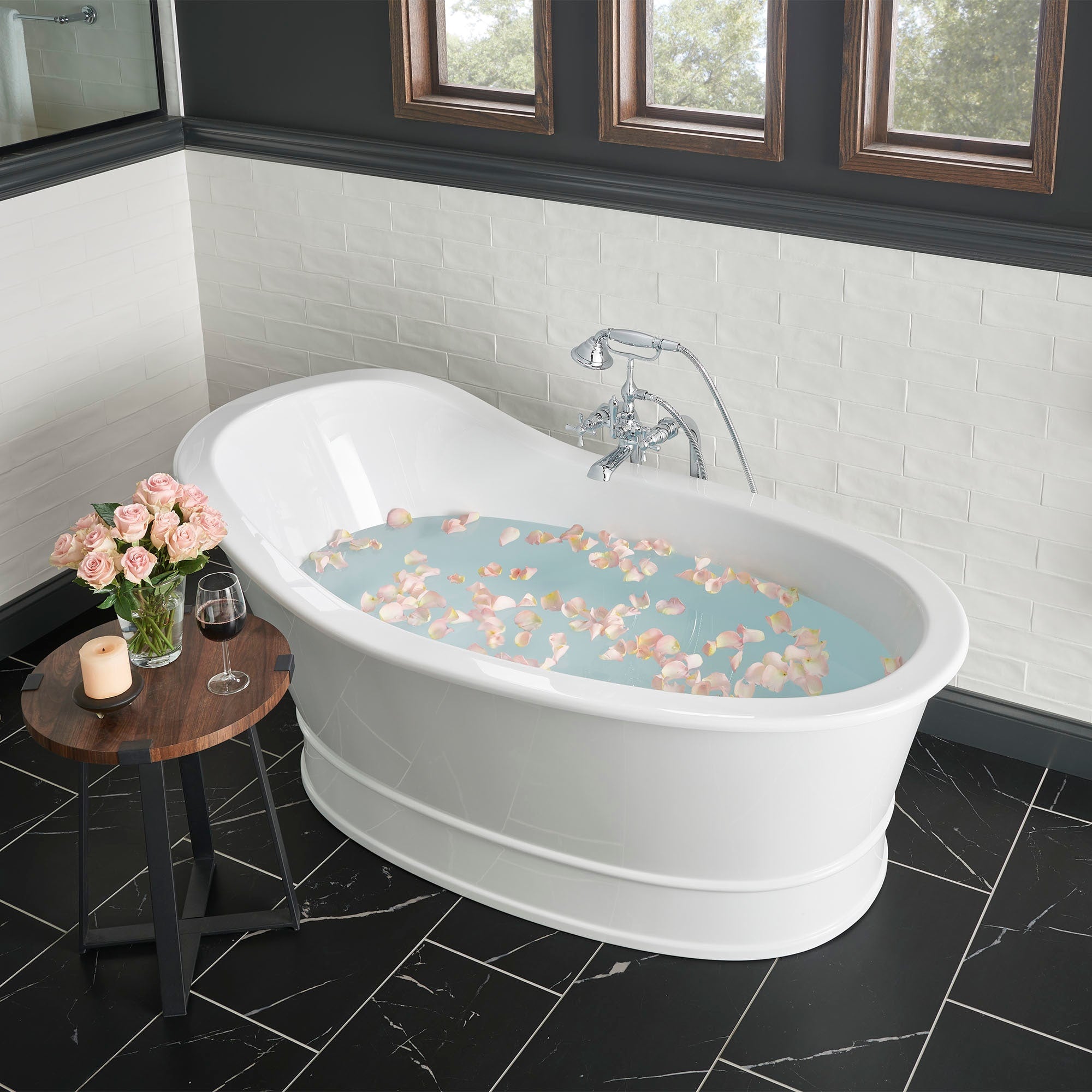MAIDSTONE | DXV 66 Inch Oak Hill Acrylic Freestanding Bathtub