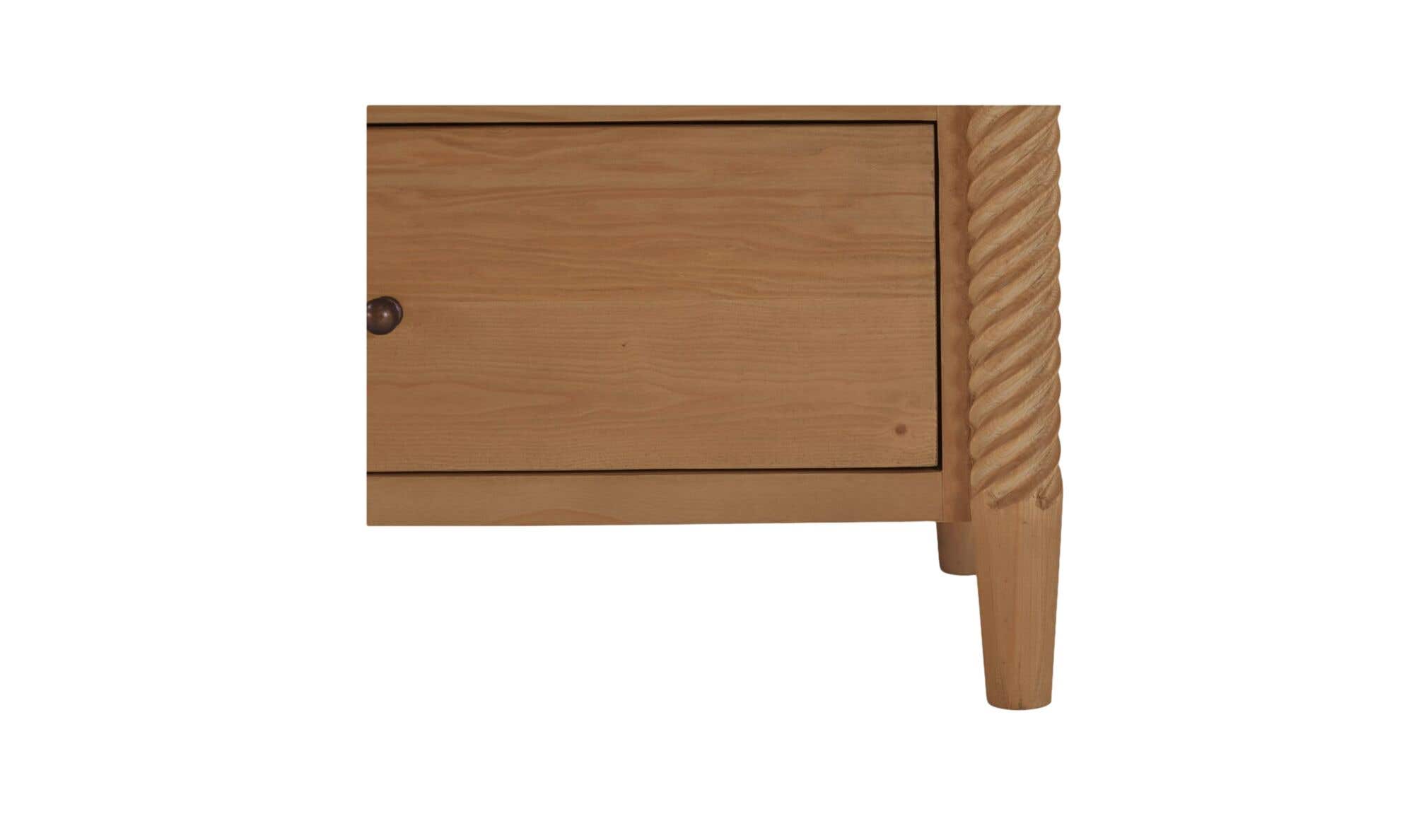 Moes Joni 7 Drawer Dresser Natural BB-1052