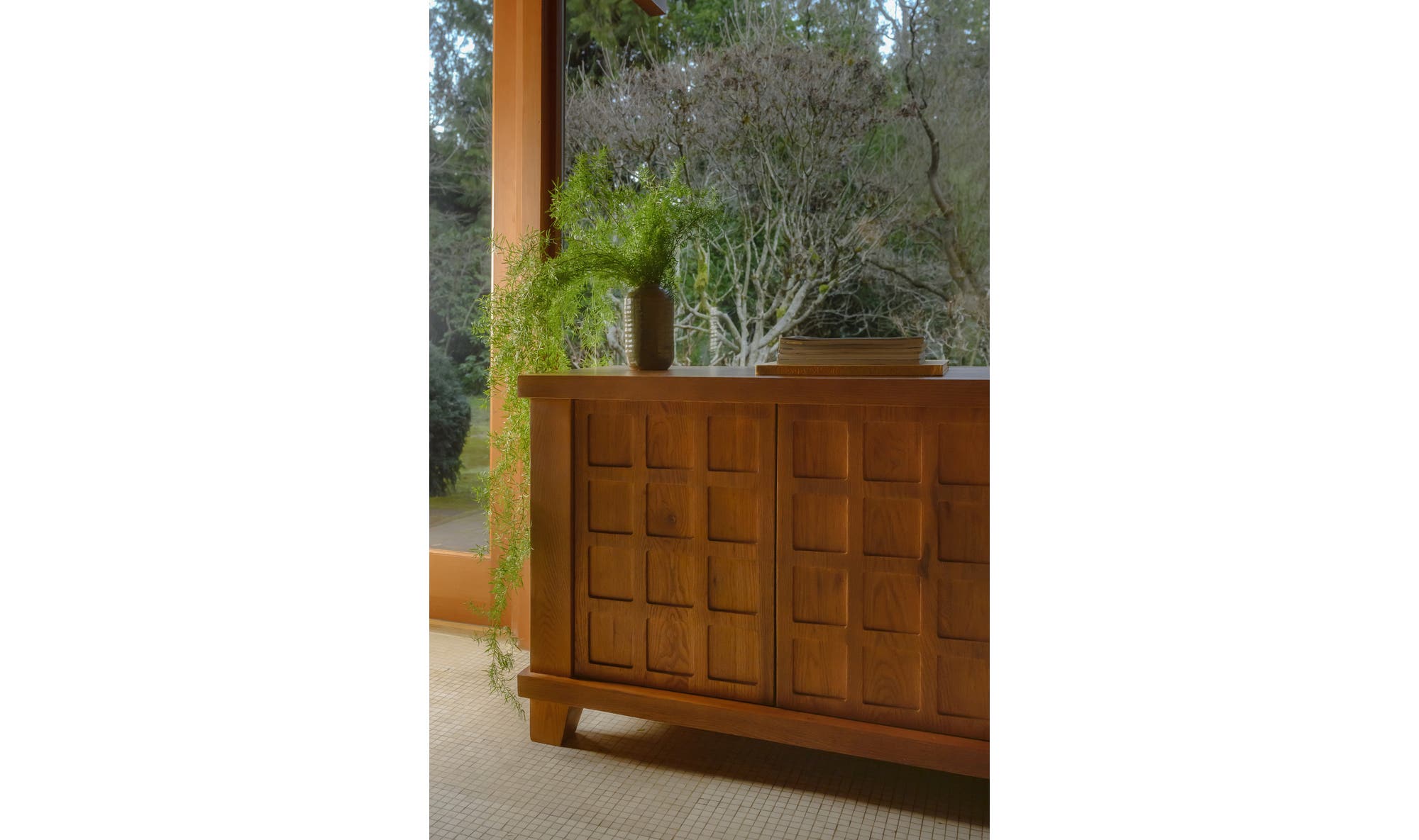 Moes Enya Sideboard BB-1057
