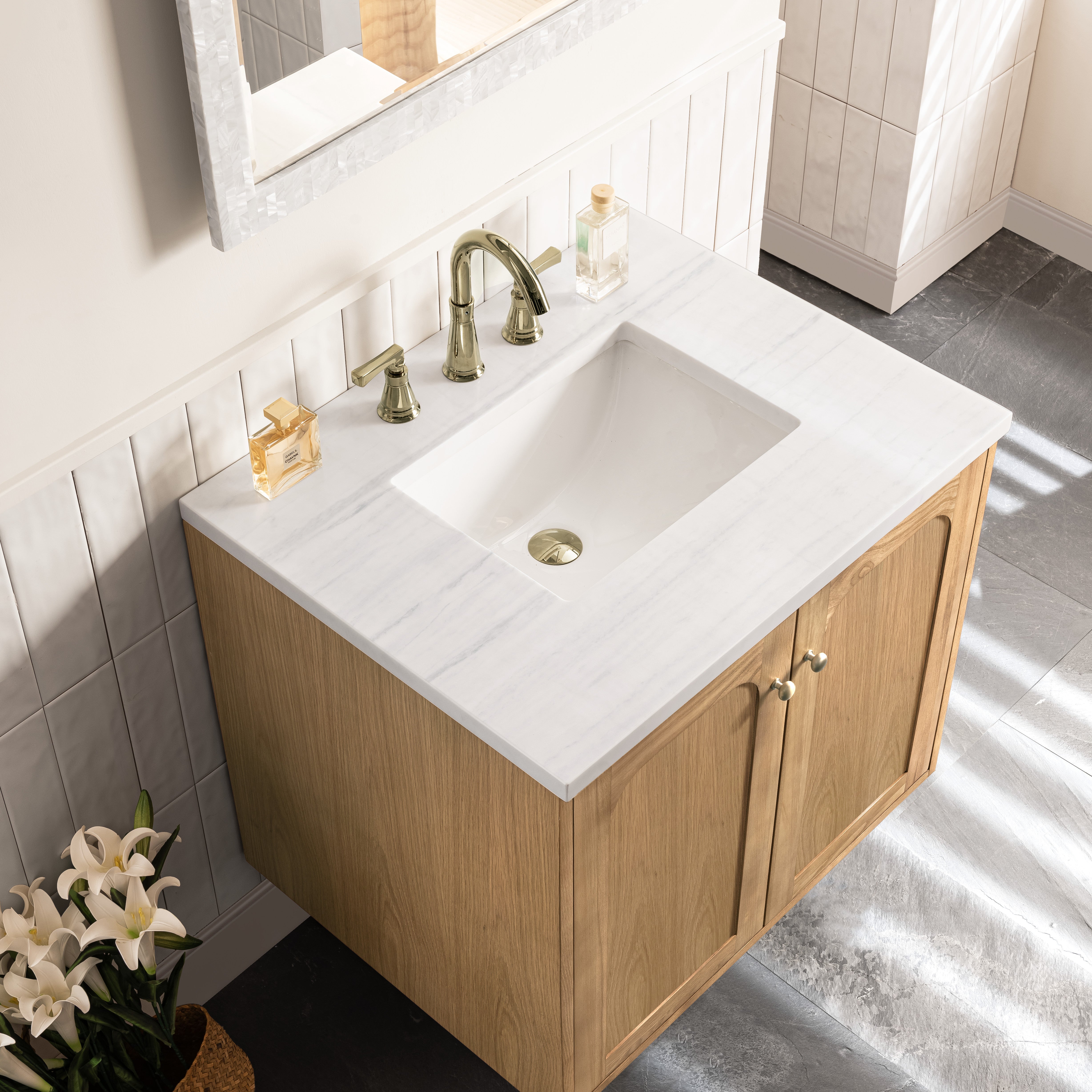 James Martin Laurent 30" Single Vanity in Light Natural Oak with 3cm Countertop