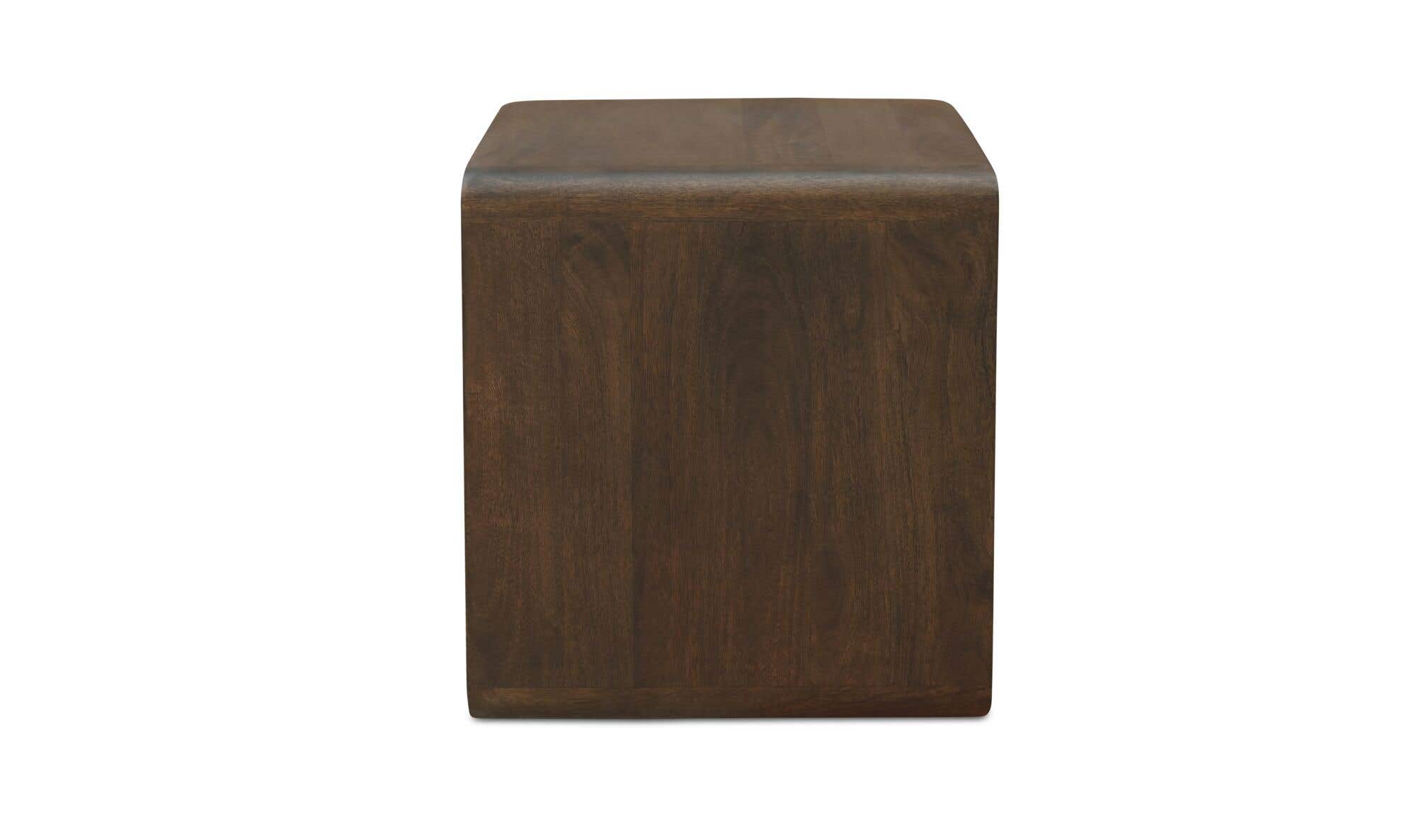 Moes Carrie Side Table BV-1040