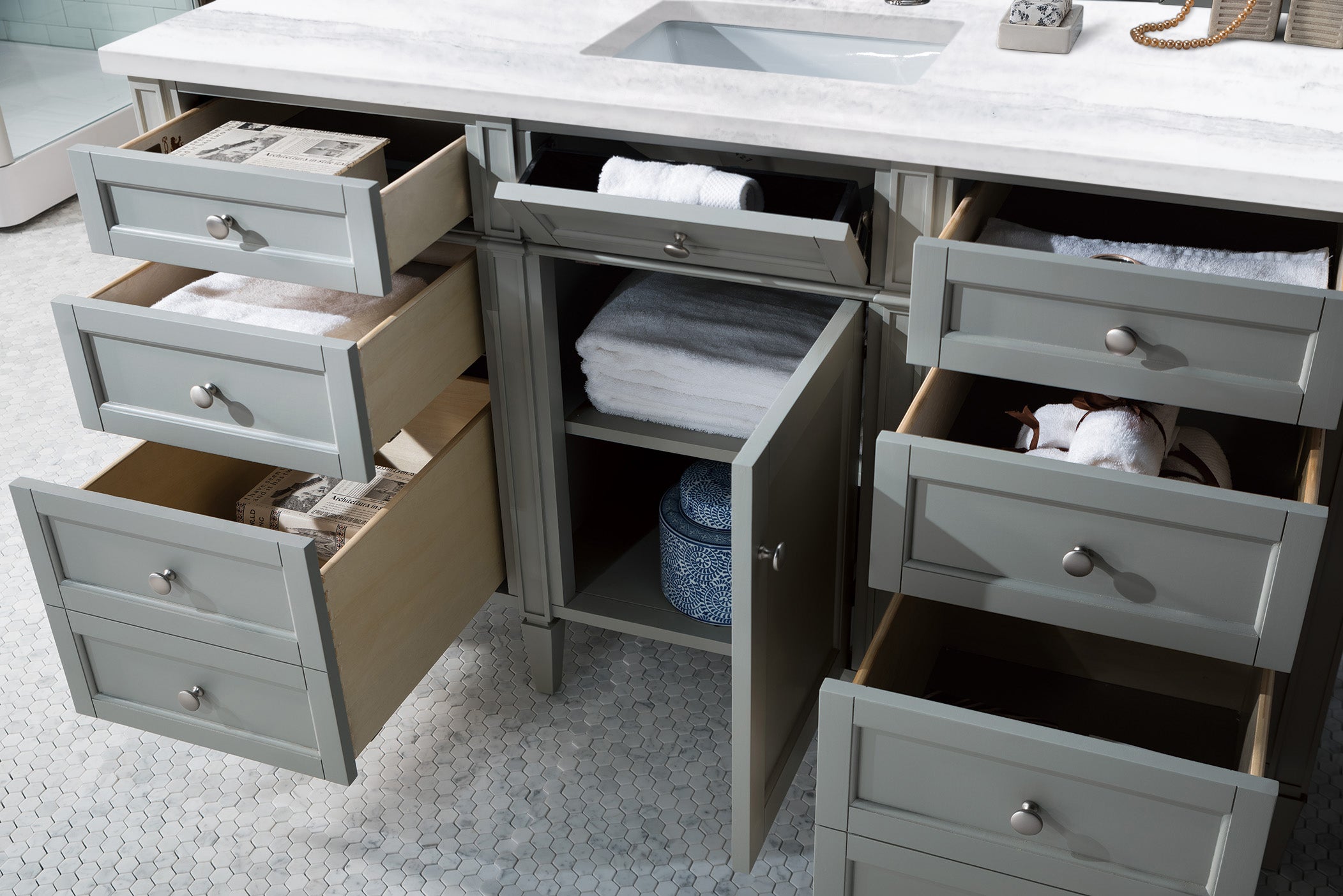 James Martin Brittany 60" Single Vanity in Urban Gray with 3cm Countertop