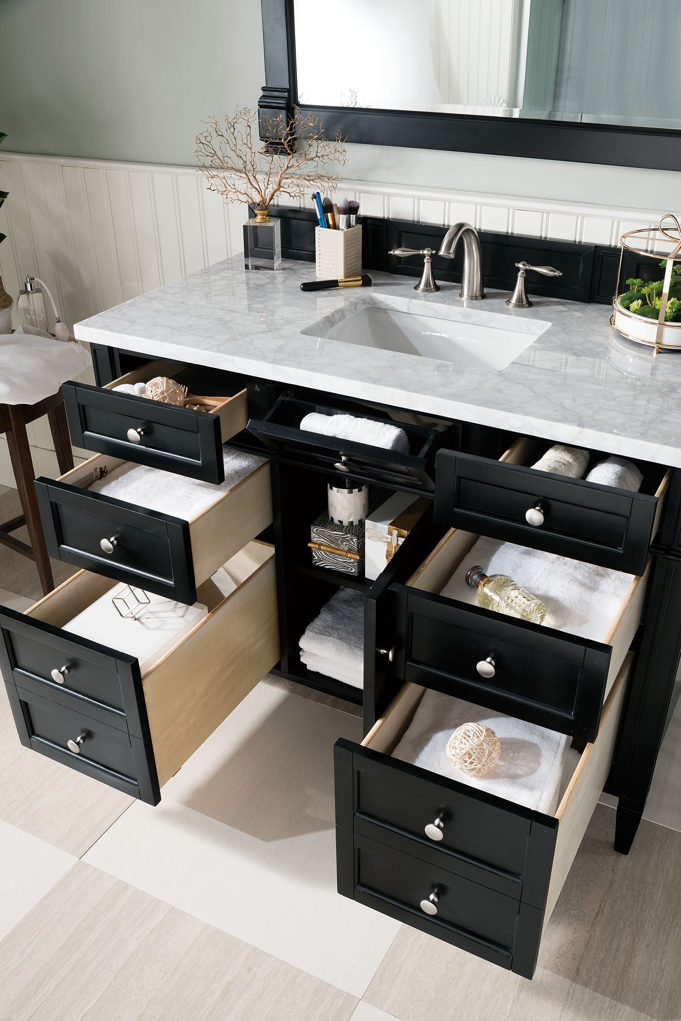 James Martin Brittany 48" Single Vanity in Black Onyx with 3cm Countertop