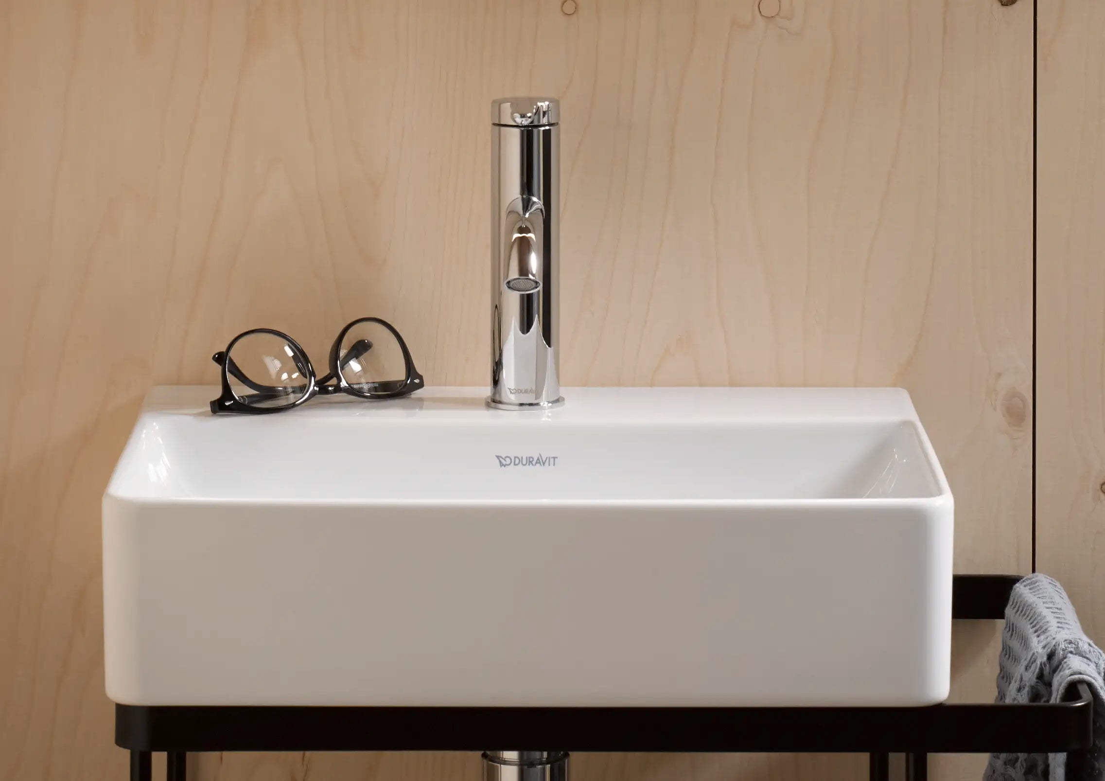 Duravit DuraSquare 17 3/4'' Rectangular Wall Mounted Sink in White with Single Faucet Hole and