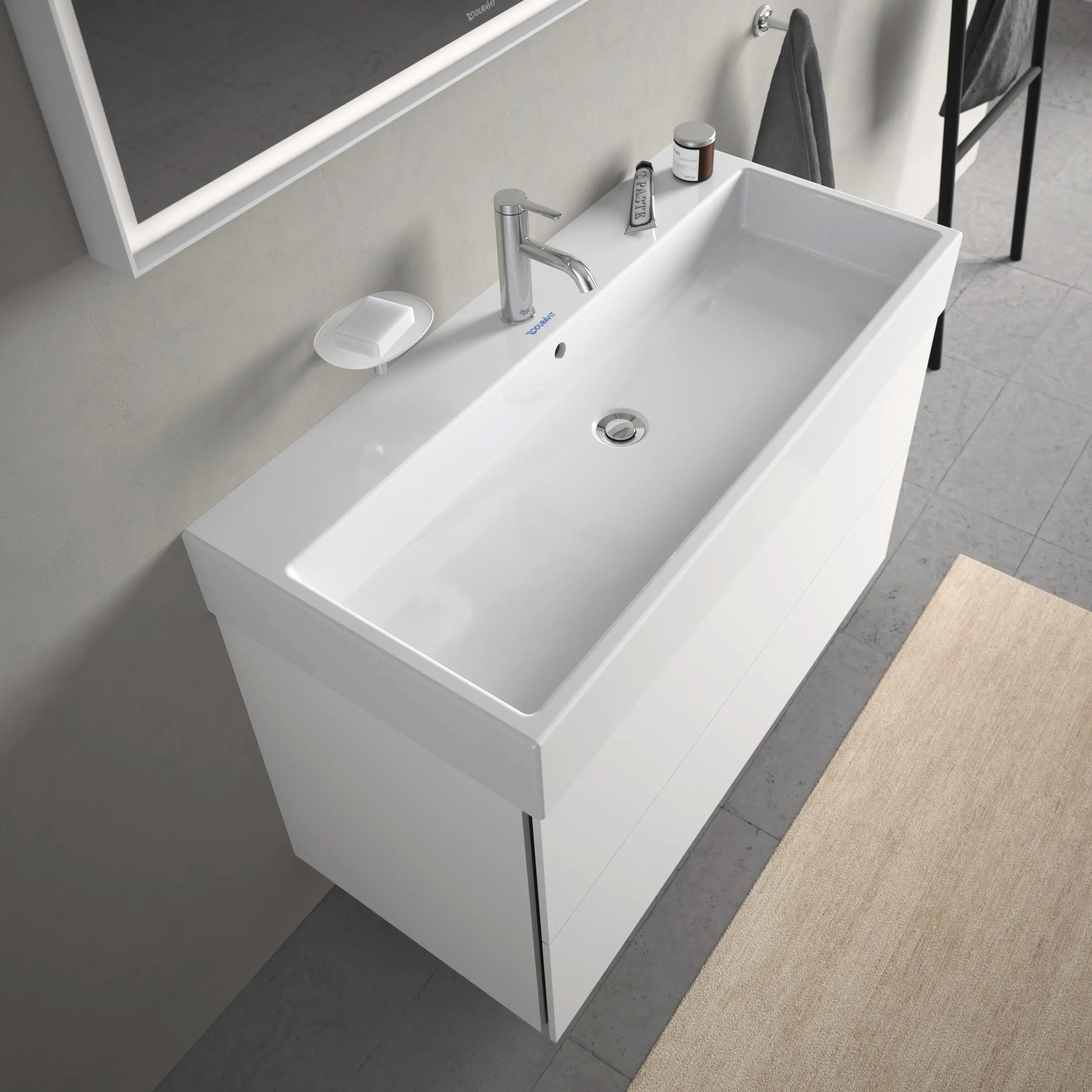 Duravit Vero 39 3/8'' Rectangular Wall Mounted Sink in White with Single Faucet Hole and with Overflow