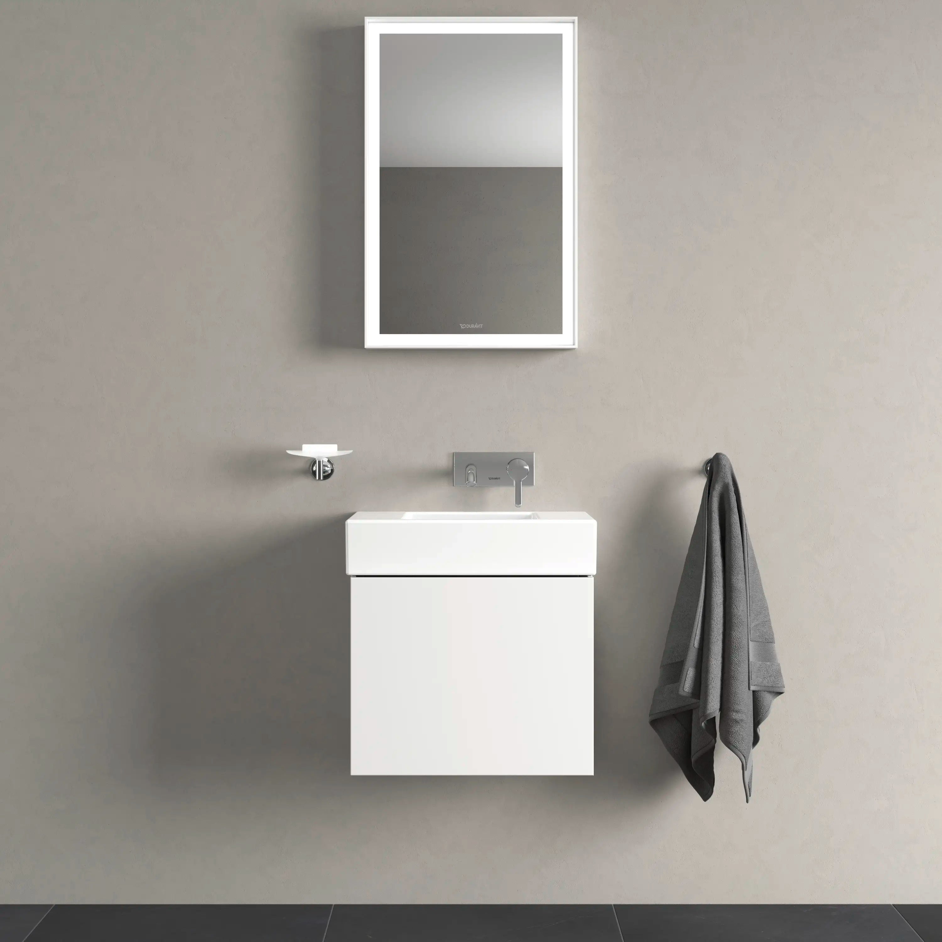 Duravit Vero 19 5/8'' Rectangular Wall Mounted Sink in White