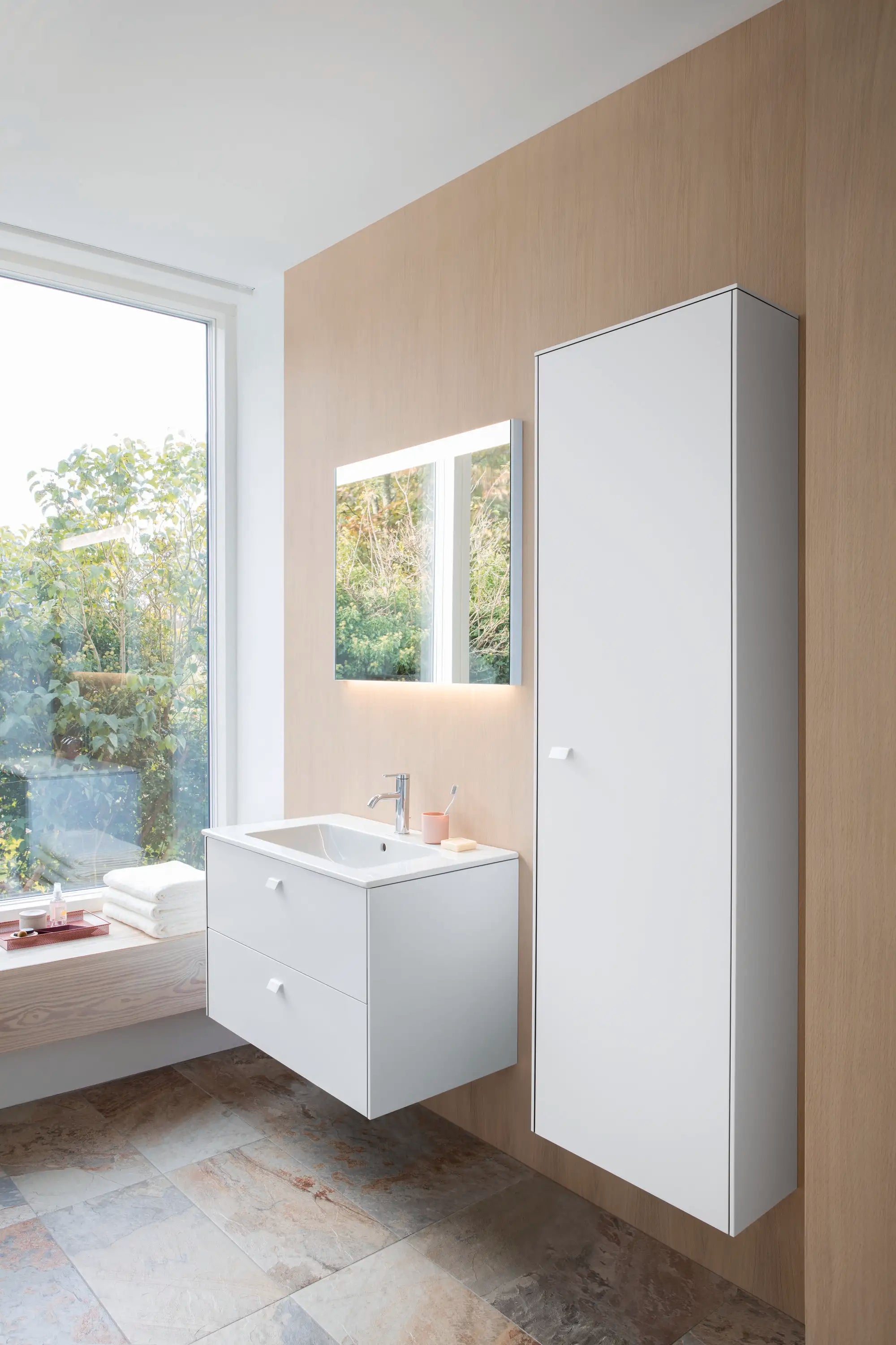 Duravit ME by Starck 32 5/8'' Rectangular Wall Mounted Sink in Satin Matte White with Single Faucet Hole and with Overflow